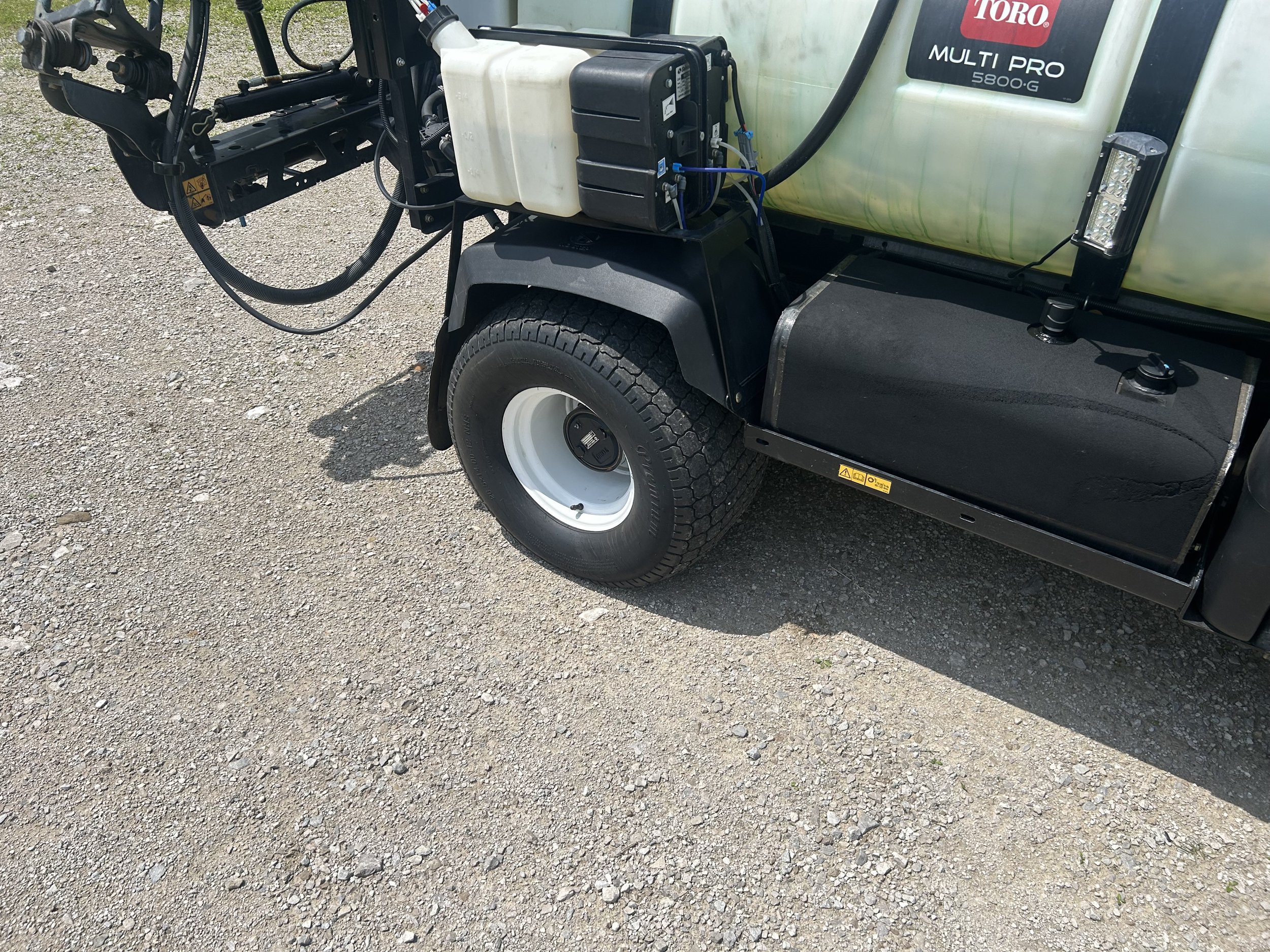 2019 Toro 300 gallon sprayer 5800