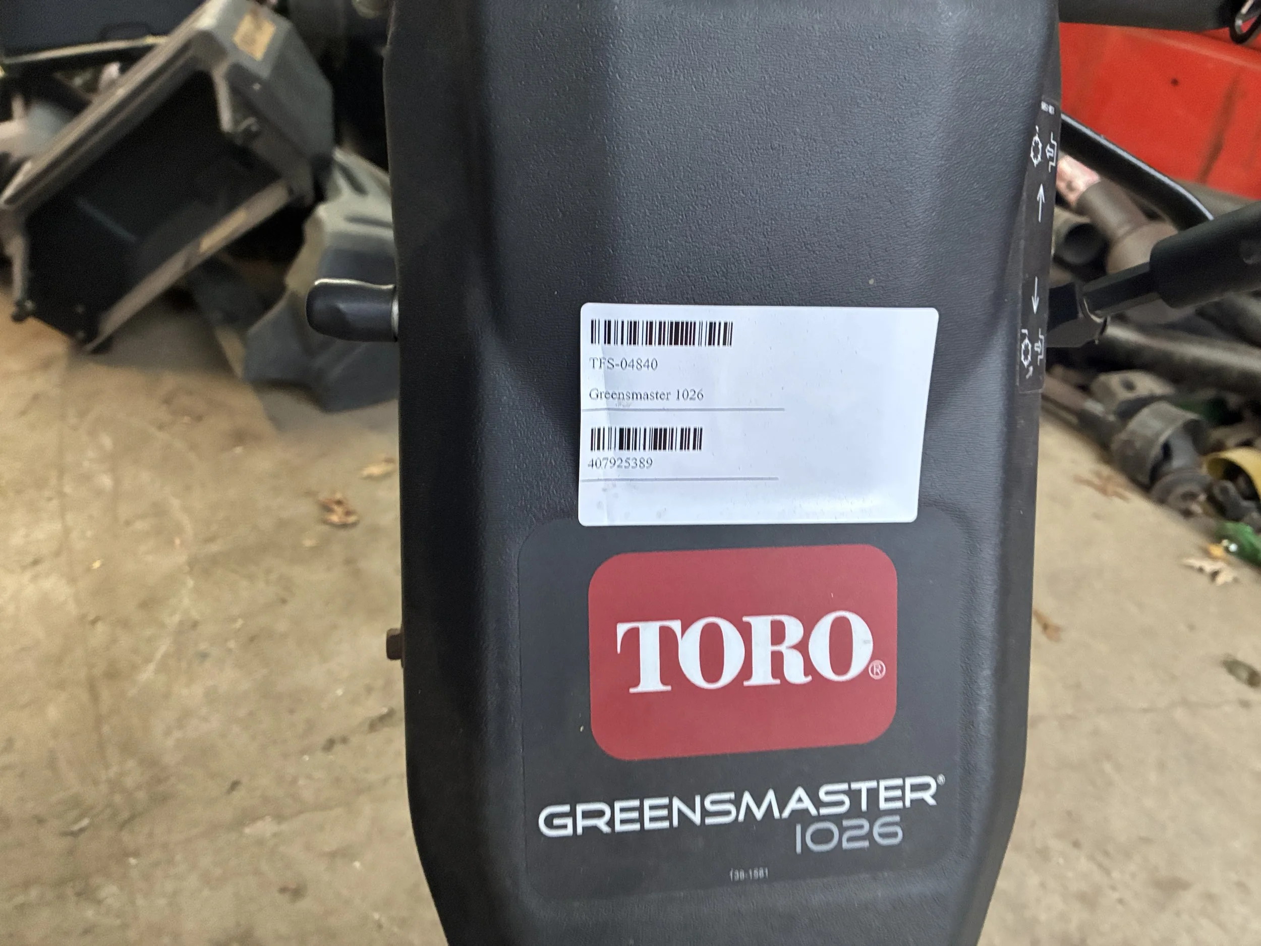 2021  Toro 1026 walking greensmower   26 in