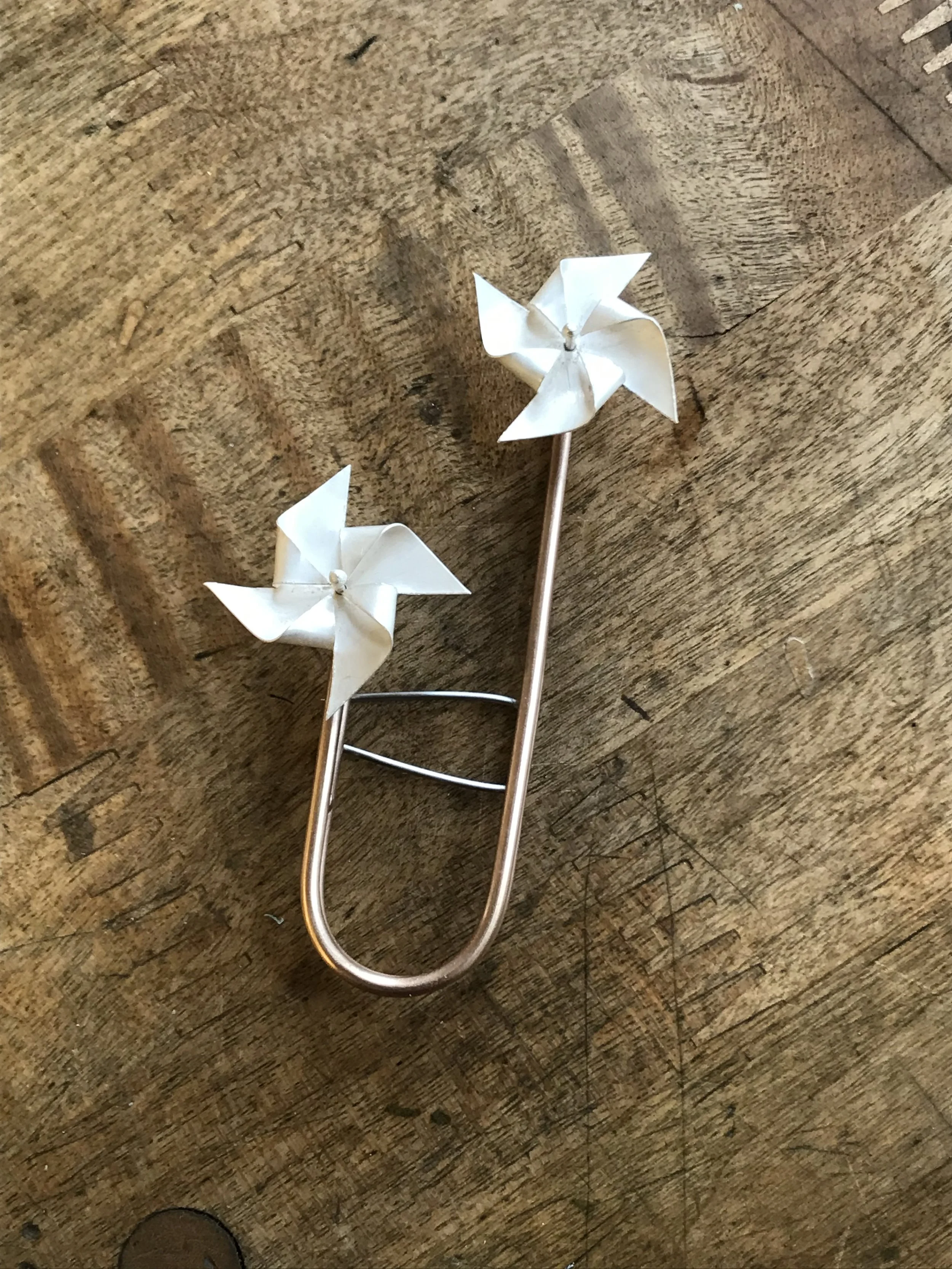 Mia Kaplan pin wheel brooch.jpg