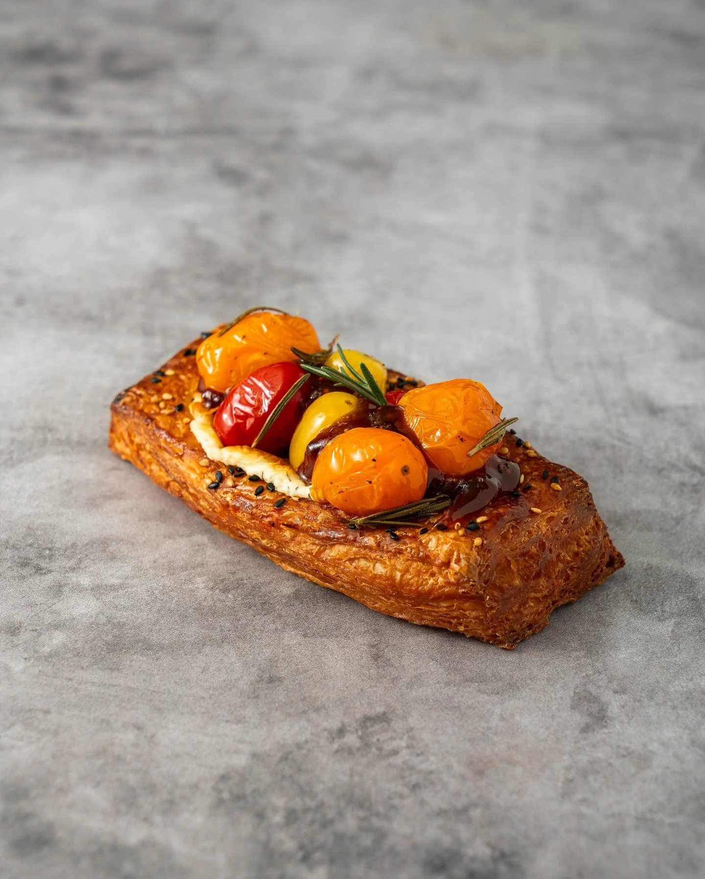 NEW PASTRY LINEUP PT III

CHERRY TOMATO &amp; FIG DANISH &ndash; Dill cream cheese, fig jam, rosemary, cherry tomatoes.

HOJICHA &amp; CHESTNUT CROISSANT &ndash; Hojicha almond cream, chestnut paste, orange gel, chestnut pur&eacute;e.

COFFEE &amp; B