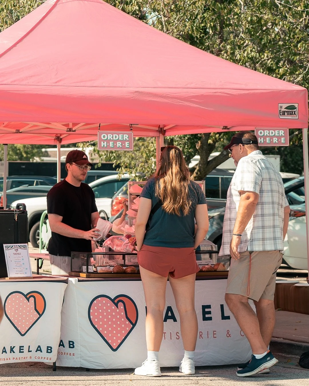 Consider this your gentle reminder (with buttery undertones): market season&rsquo;s almost done, and you&rsquo;ve got three chances left to make it count.

📍 Find us at urbana&rsquo;s market at the square &mdash; Saturday, 7AM&ndash;12PM.

-

-

-

