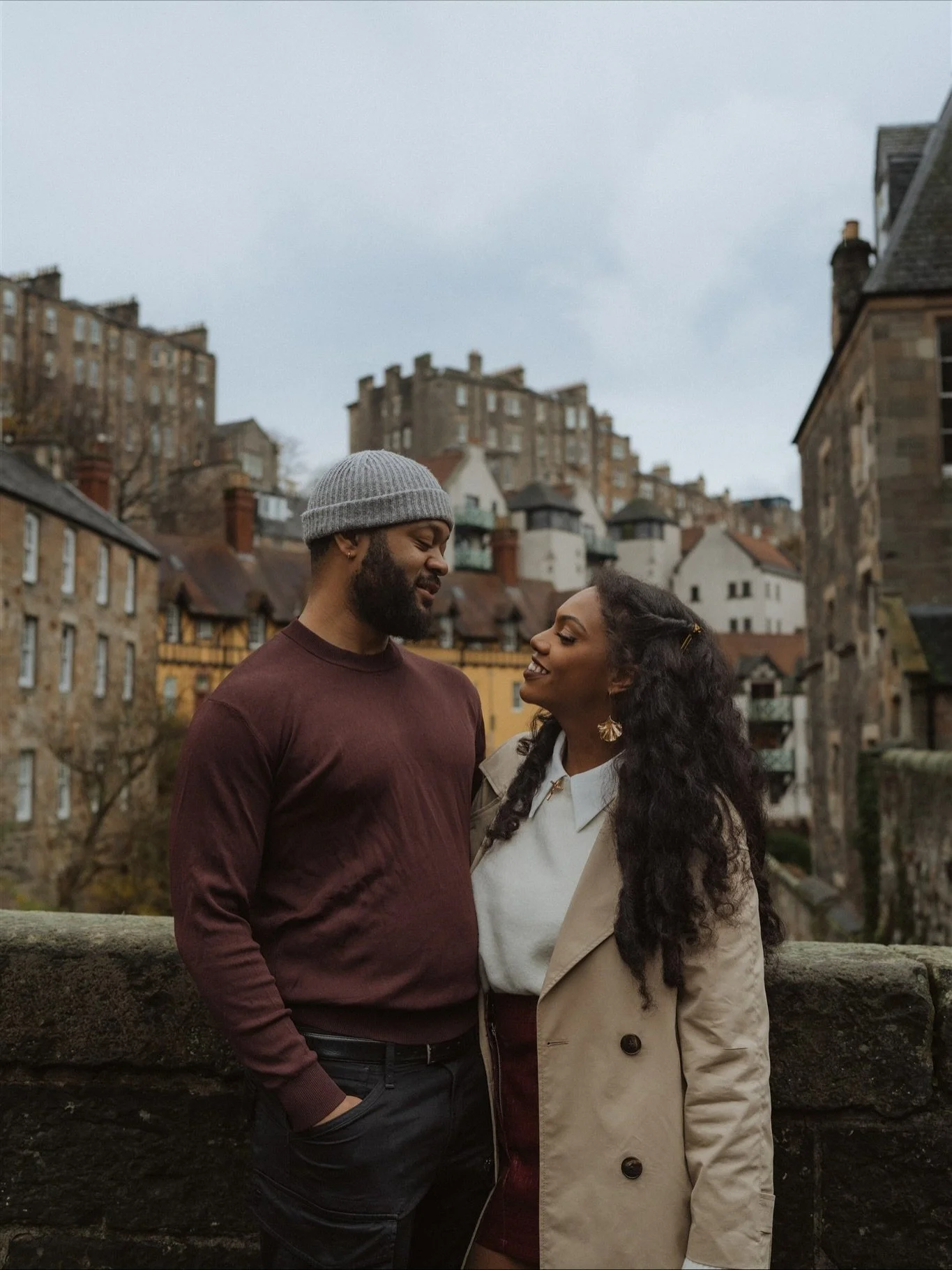Edinburgh wandering with V &amp; T 🍂 

SO lovely to capture these gorgeous souls during their very autumnal trip to Scotland this month!