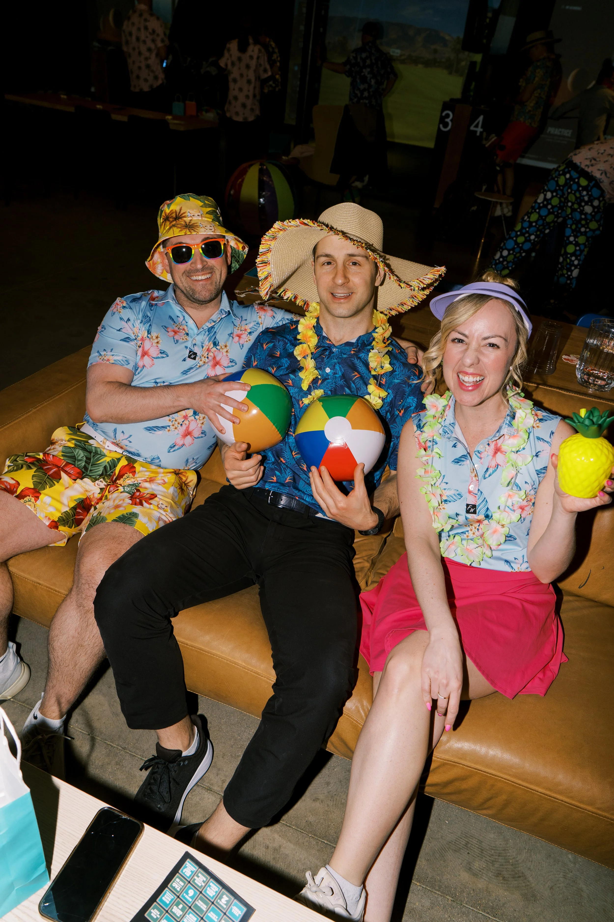 CLUBHOUSE_Tropical Night_20200525_0011.jpg