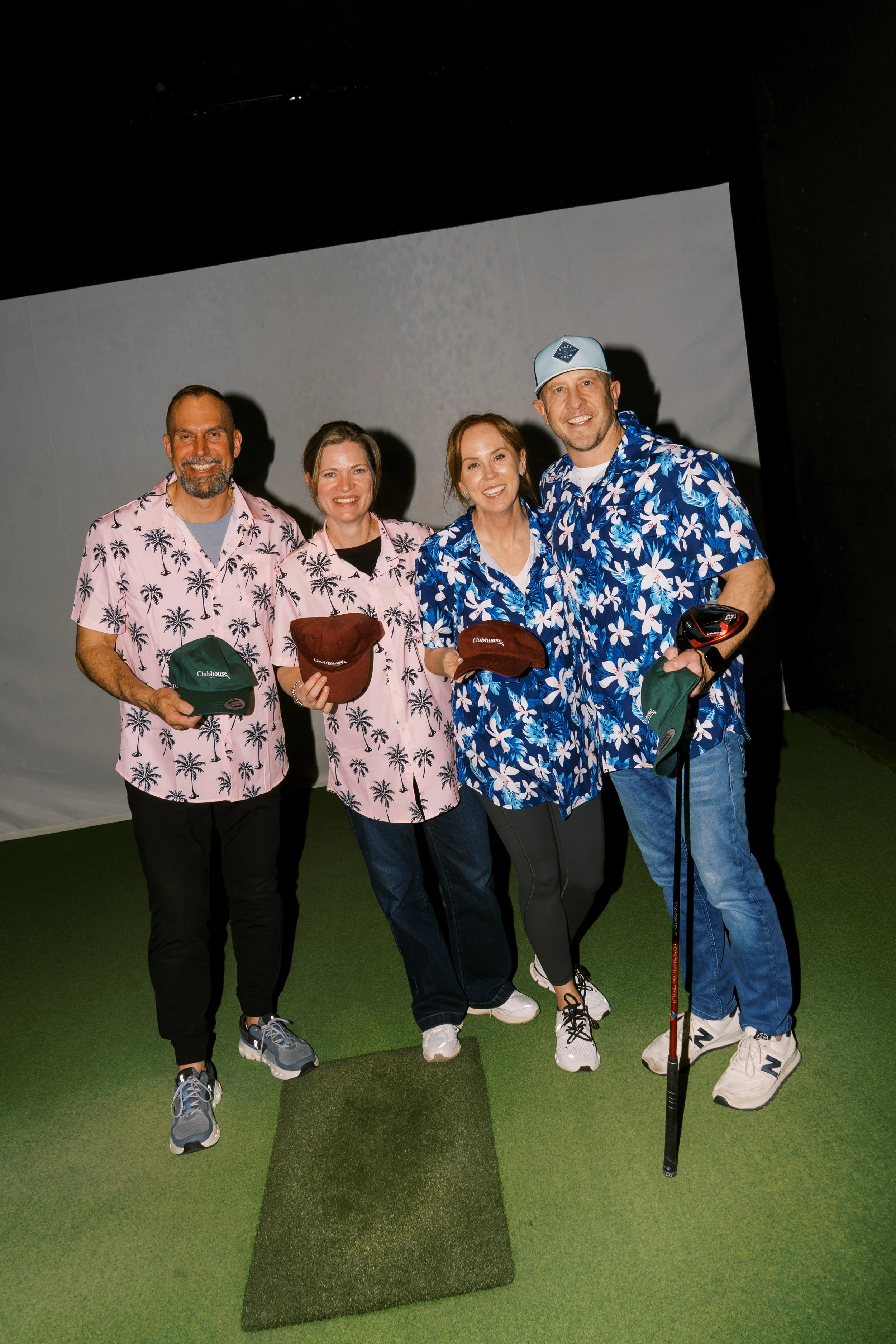 CLUBHOUSE_Tropical Night_20200525_0104.jpg