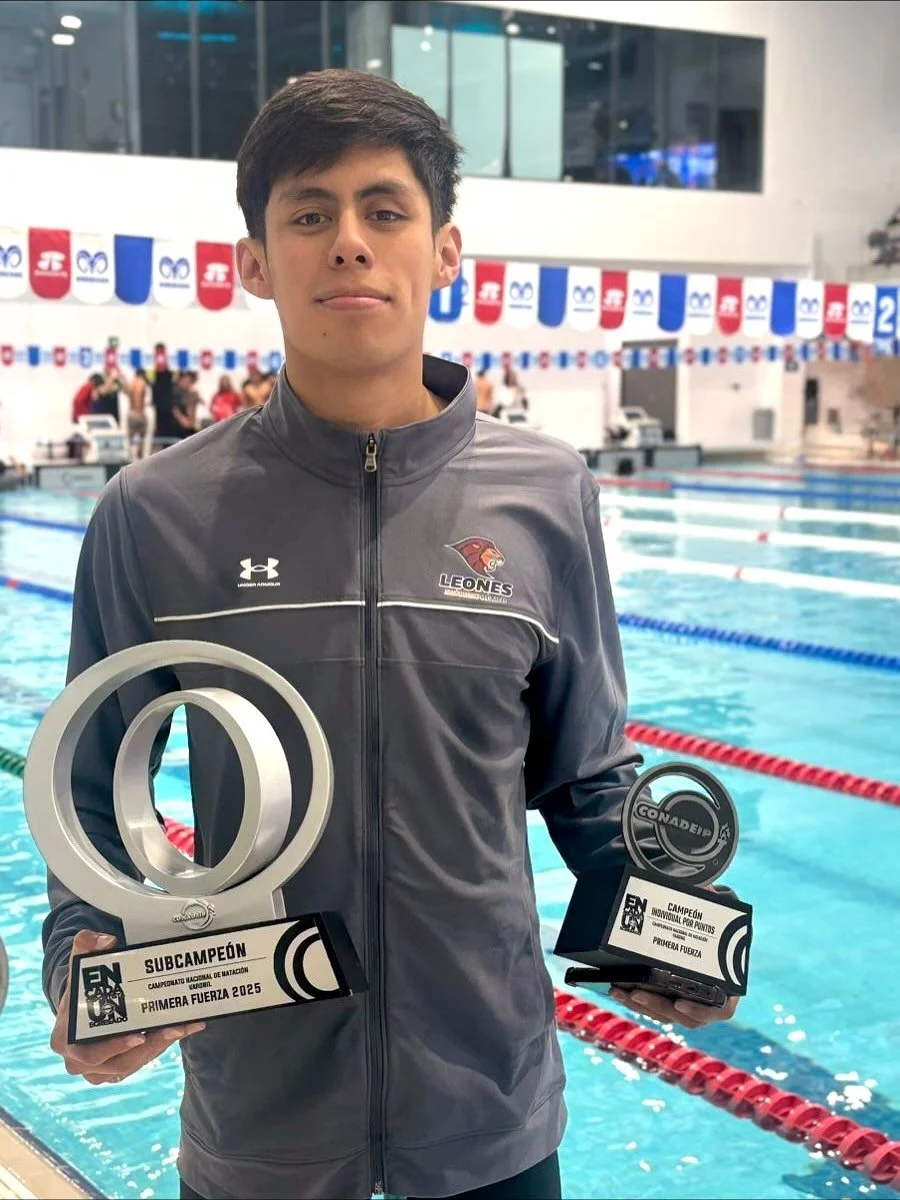 🏆 Campe&oacute;n individual del CONADEIP 2025 🏆

David, del Team RR, cierra su participaci&oacute;n en el CONADEIP 2025 coron&aacute;ndose como campe&oacute;n individual por sumatoria de puntos en la categor&iacute;a Primera Fuerza 🔥

En cinco d&i