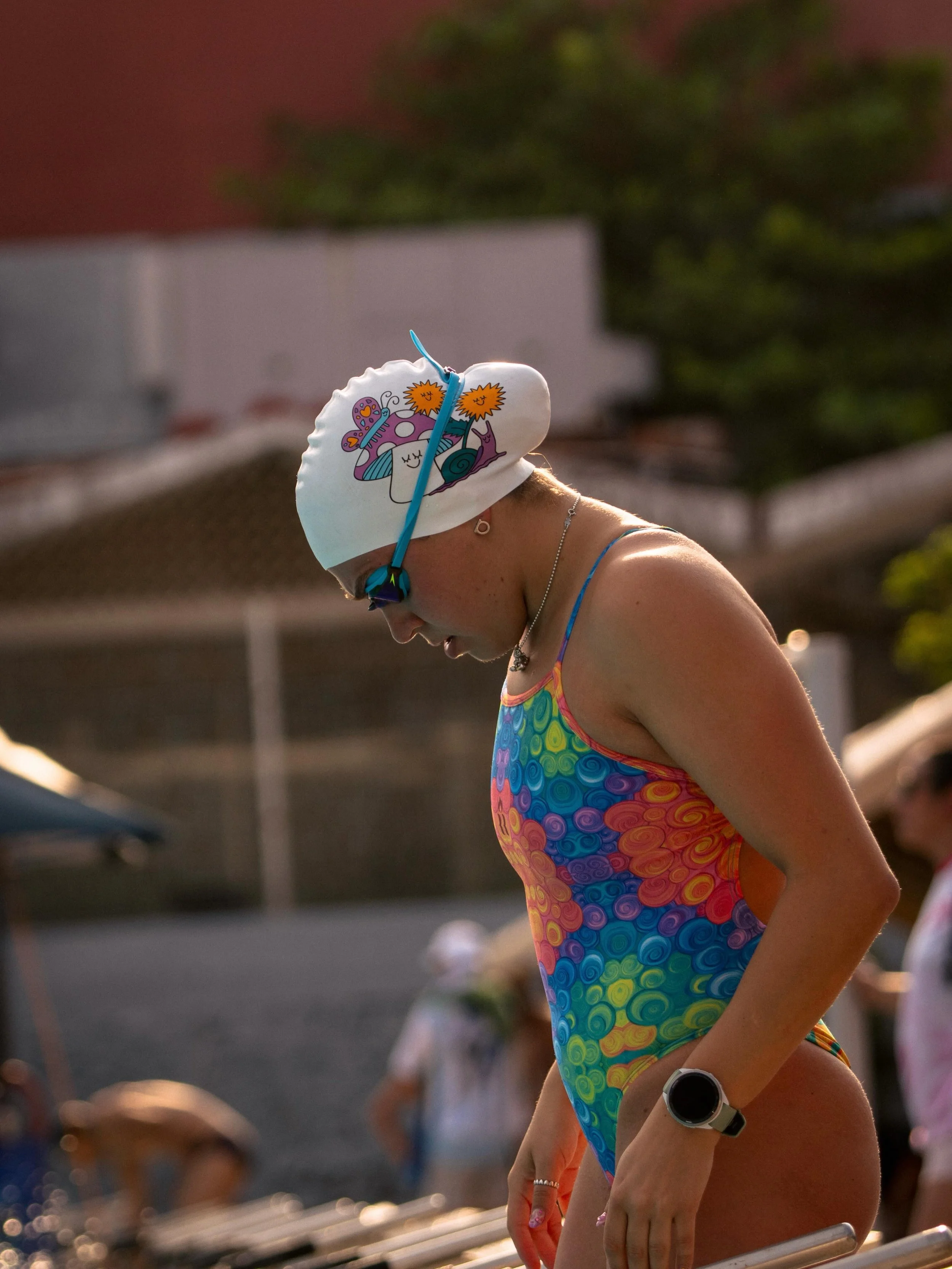Hay personas que se cruzan en el camino.
Y hay personas que ayudan a construirlo desde el principio.
@fer.peon fue la primera atleta en creer en RR.
Y desde hace cuatro a&ntilde;os ha crecido junto con la marca, dentro y fuera del agua.

Ahora toca a