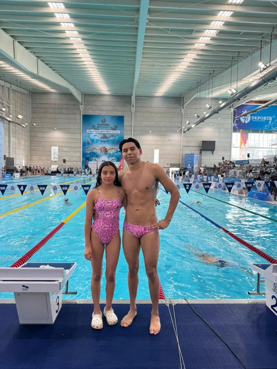 Un a&ntilde;o m&aacute;s, RR form&oacute; parte de la Olimpiada Nacional junto a la selecci&oacute;n de deportes acu&aacute;ticos de la Ciudad de M&eacute;xico. @deporte_cdmx 

Este a&ntilde;o desarrollamos los trajes conmemorativos utilizados por at