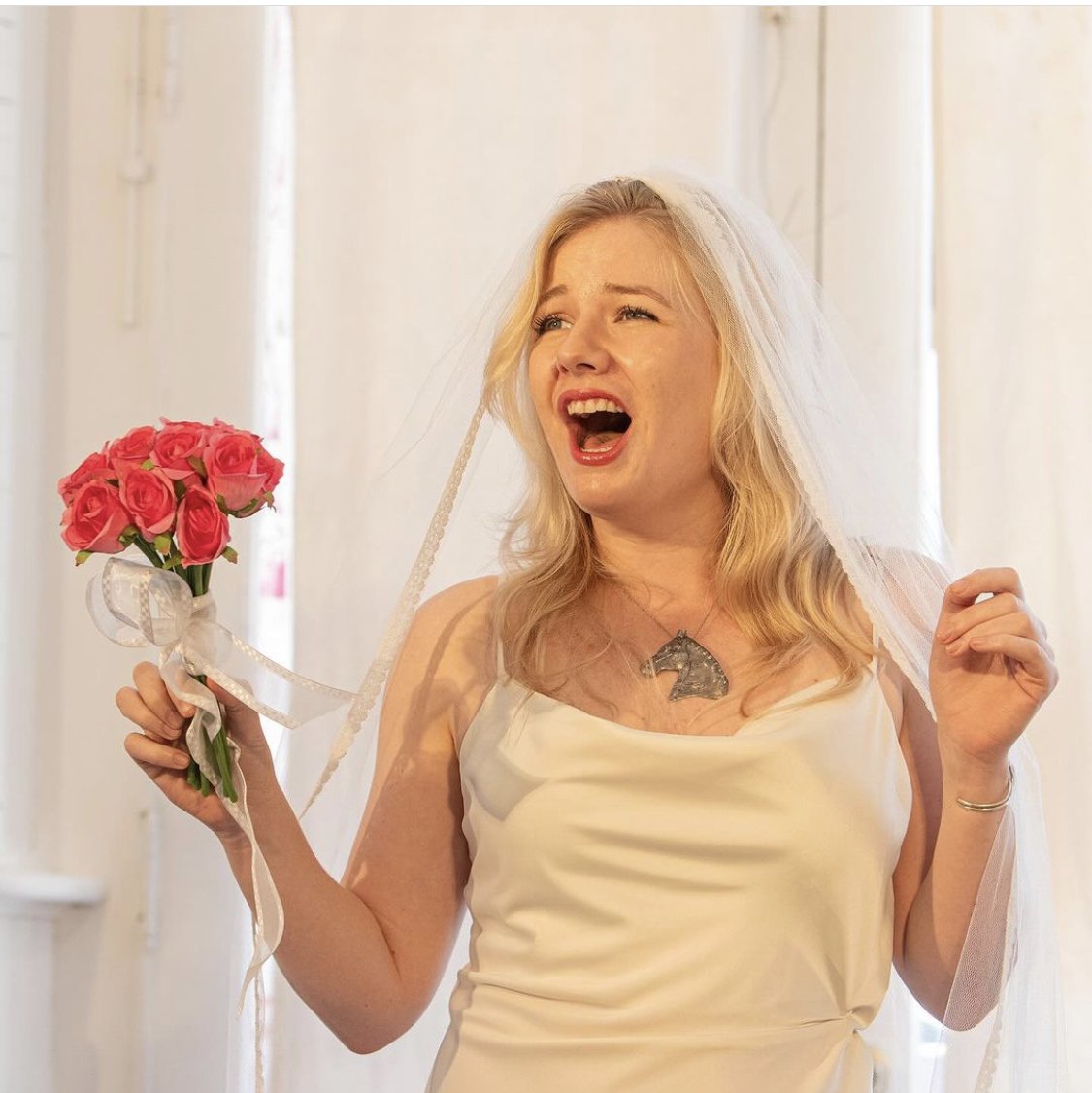 bride singing.jpg