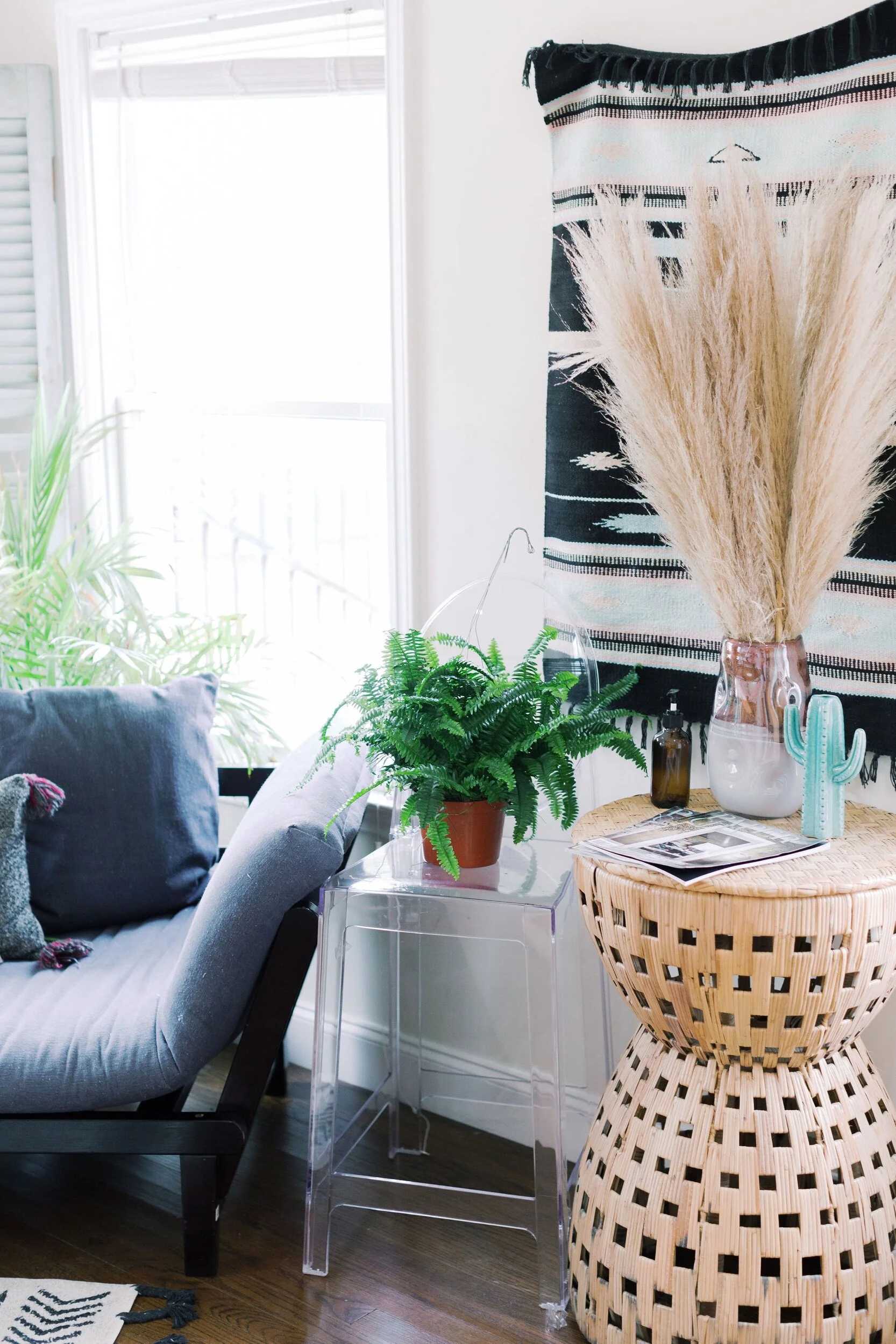 60A8195F-F124-48F5-ACEF-5FEBEC26B1E7