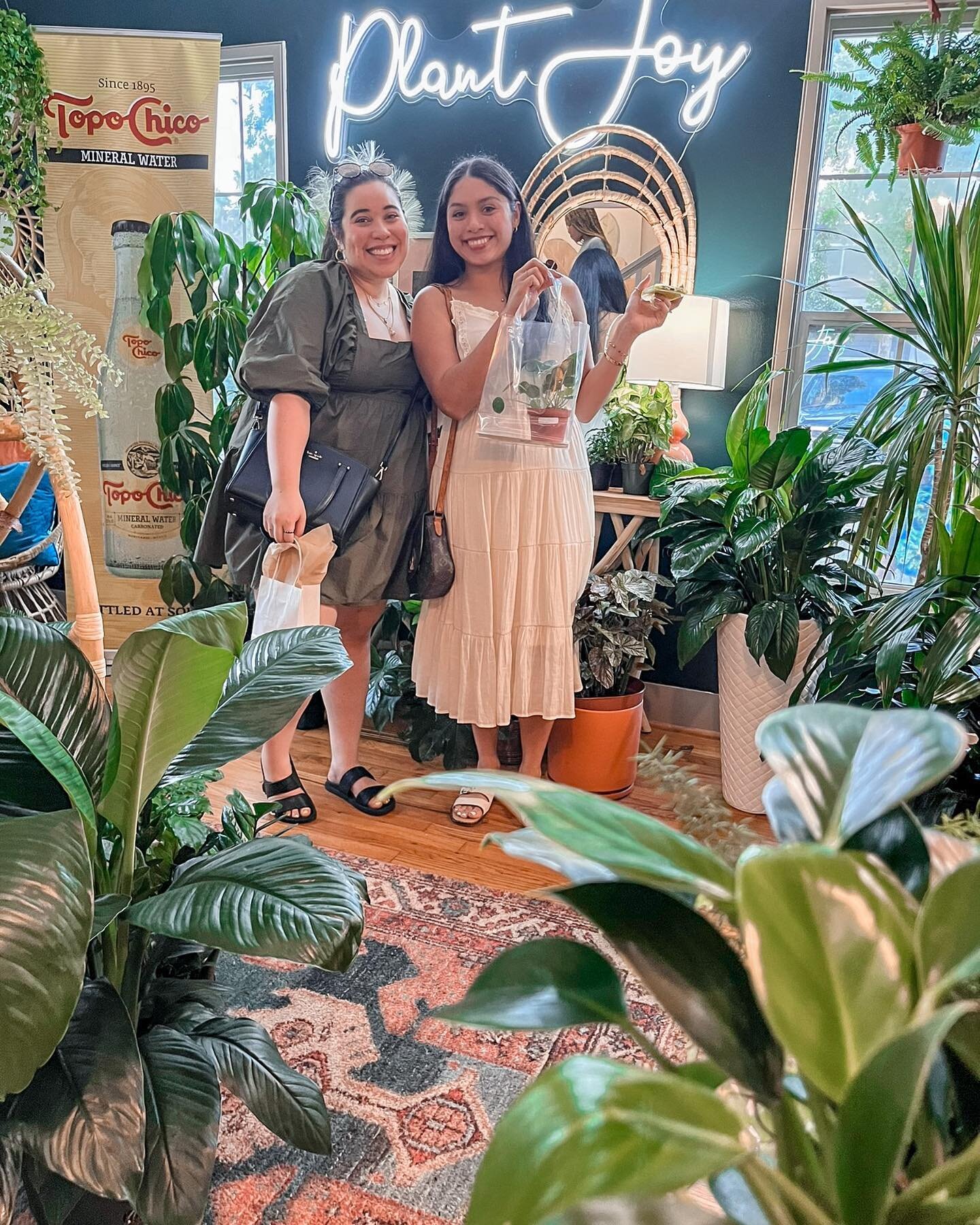Plant Shopping is just a little better when you do it with friends. 

Guess what is coming back!!Two Words

FRIENDSHIP 
FRIDAYS

Shop with your friends this Friday &amp; receive 15% off all plants &amp; product. 

We can&rsquo;t wait to celebrate all