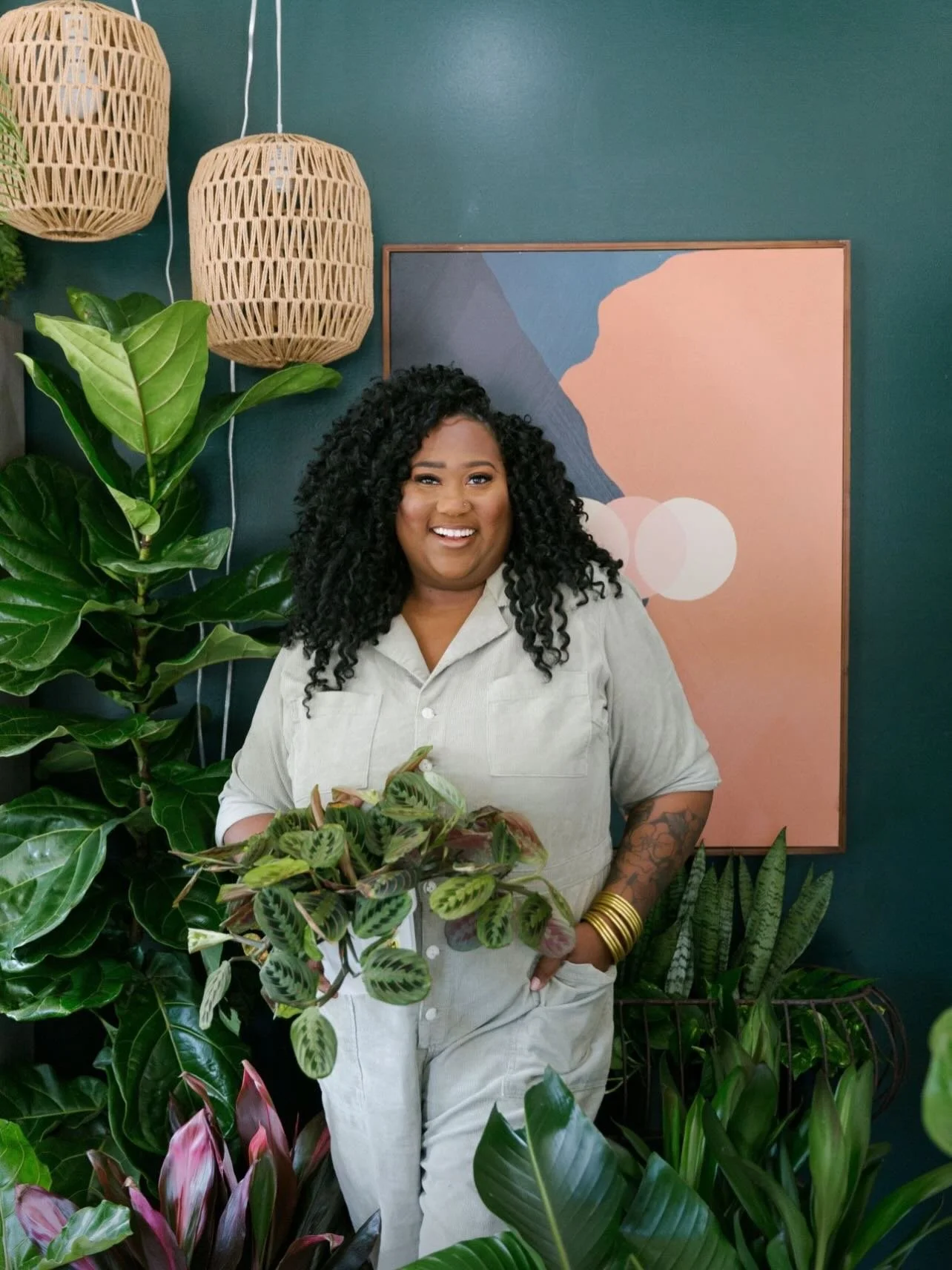 🌿 Plant joy this new year at 8 Hundred North. 🌿

Today is the day of MANY. 🌿 Here we GROW again. 

Join us this evening as we partner with our neighbors @jwmarriottdallas ground-floor lobby bar, 8 Hundred North. They will welcome your favorite Bot