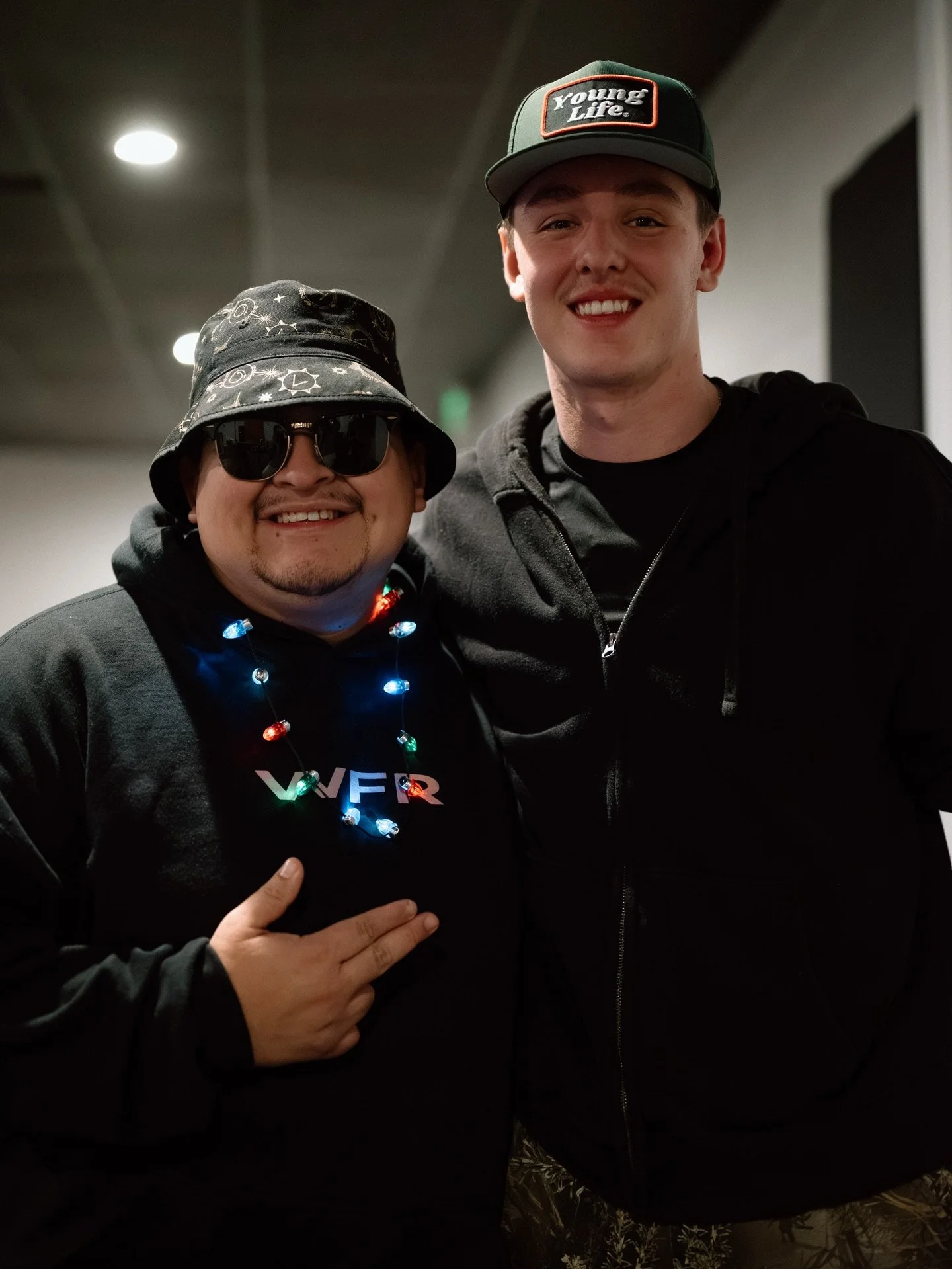 Christmas Wrap Party!! 🎁

High schoolers we had so much fun with you all wrapping gifts and hanging out! Can&rsquo;t wait to see you all soon again! We hope you a Merry Christmas! 🎄