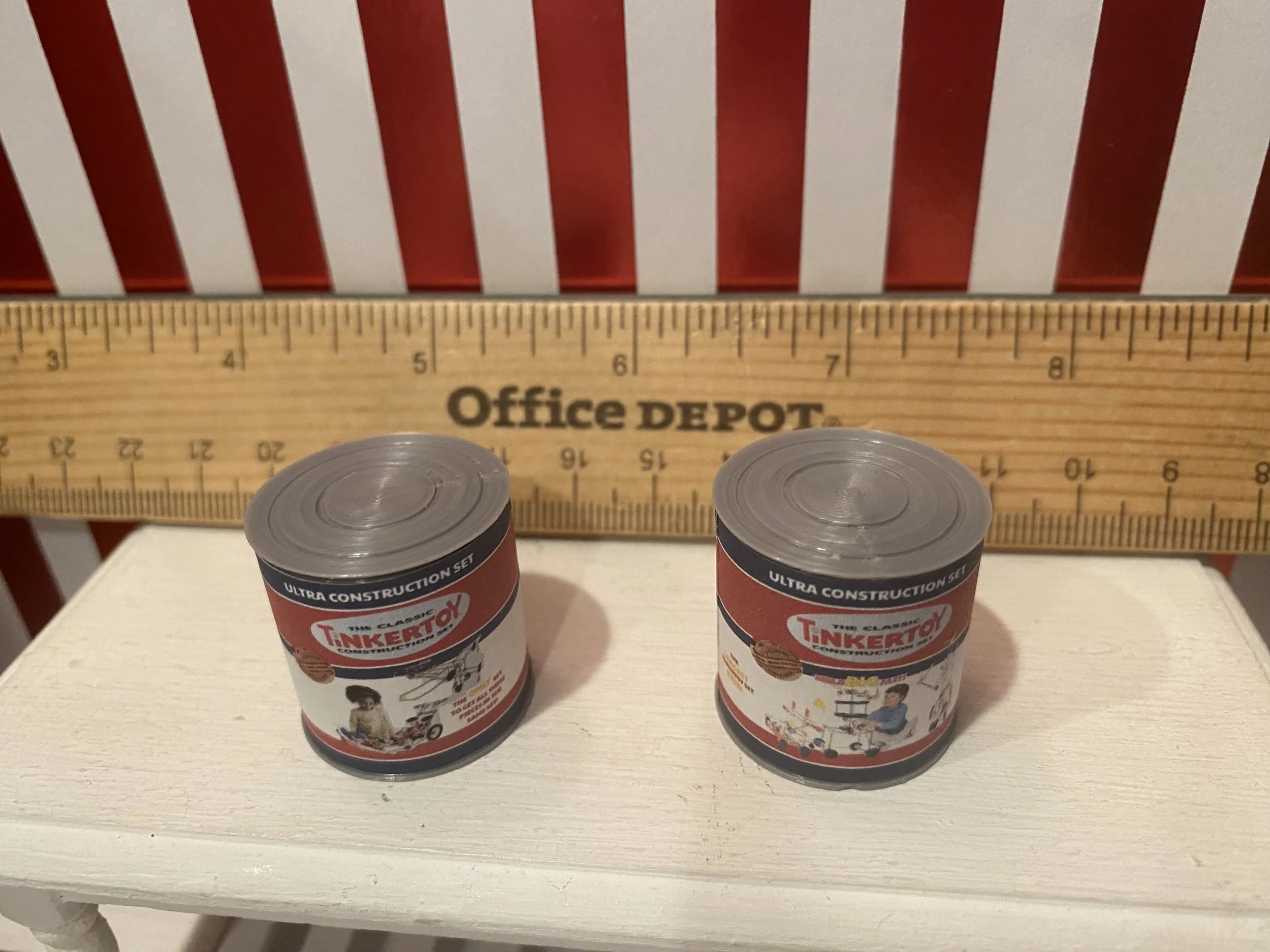 Miniature Tinker Toy Tub, 1:12