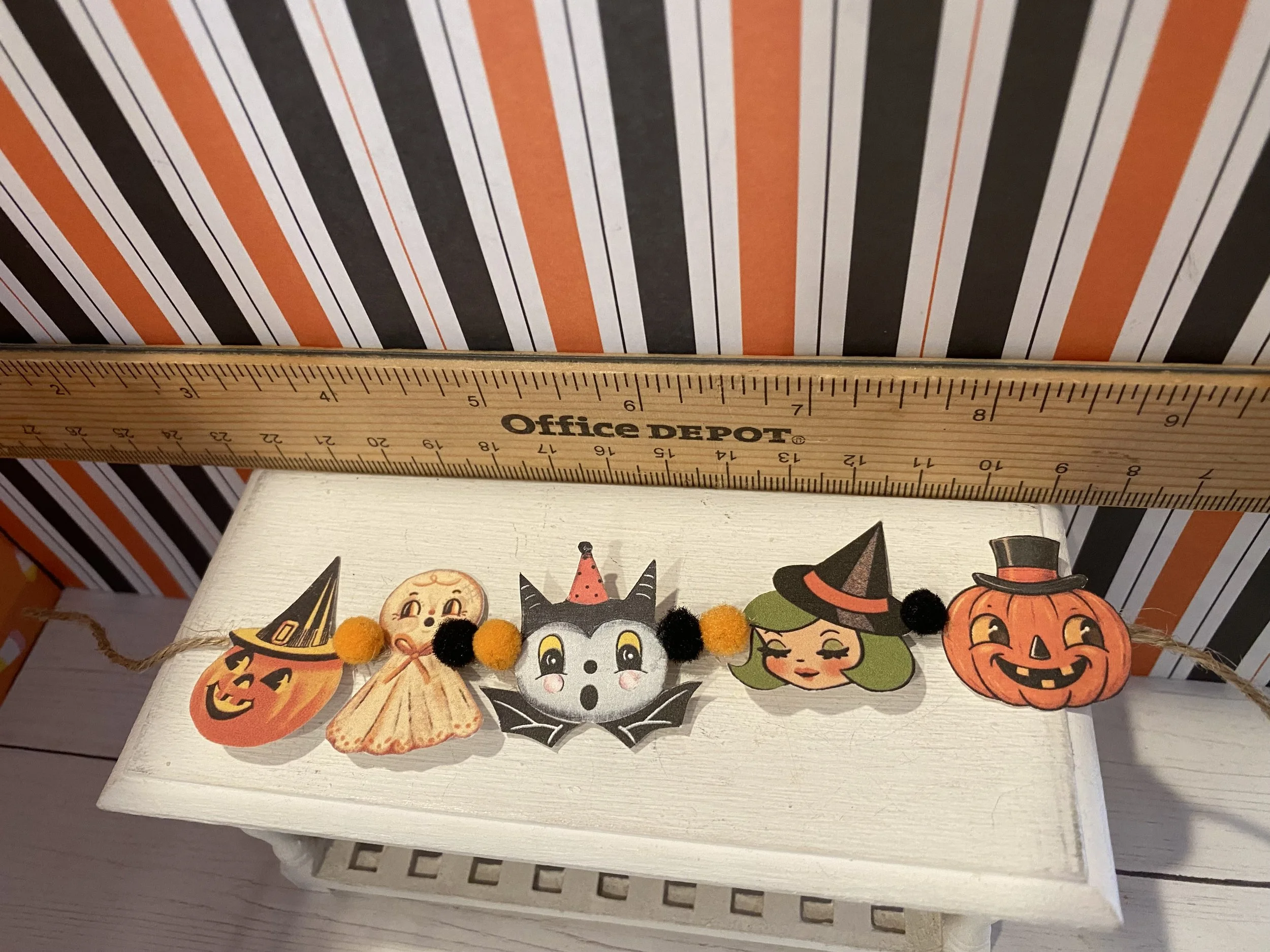 Miniature Halloween Banner, 1:12