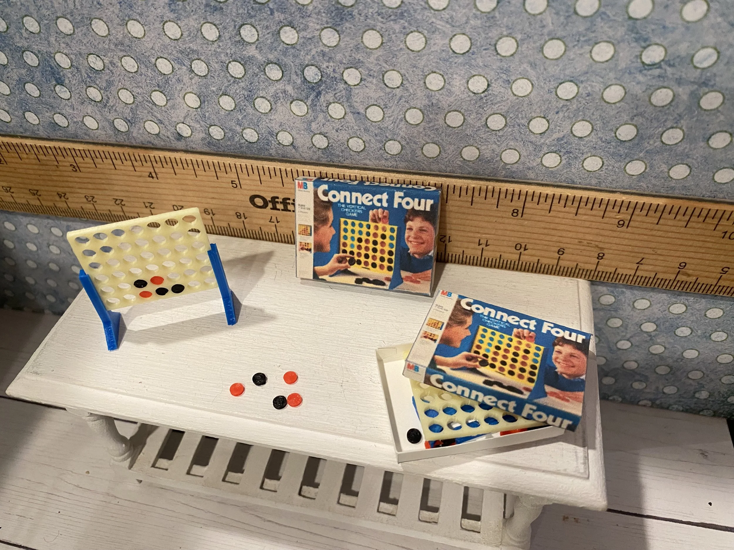 Miniature Connect Four, 1:12