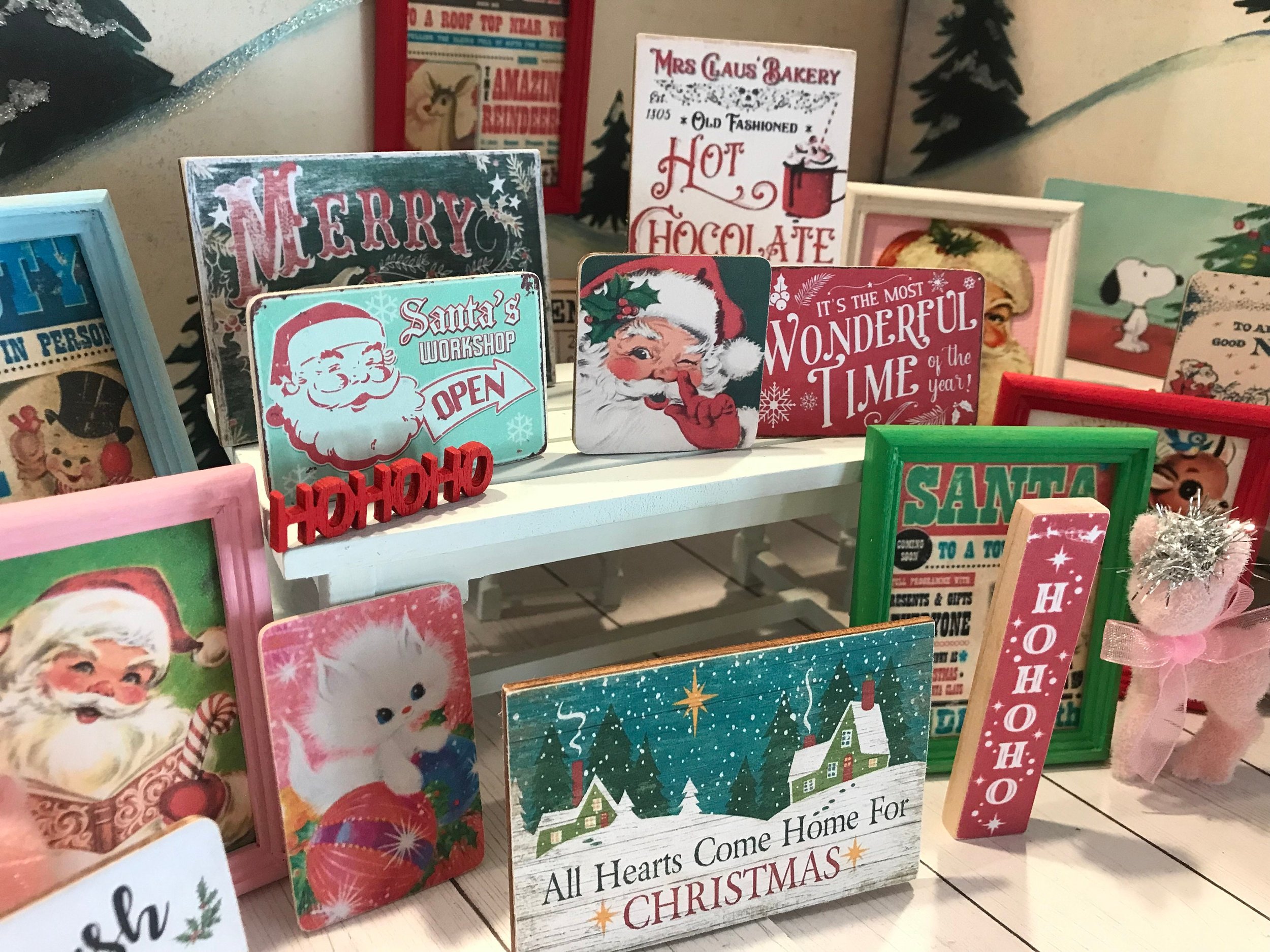 Miniature Christmas Wood Signs, Framed and Wood Art, 1:12