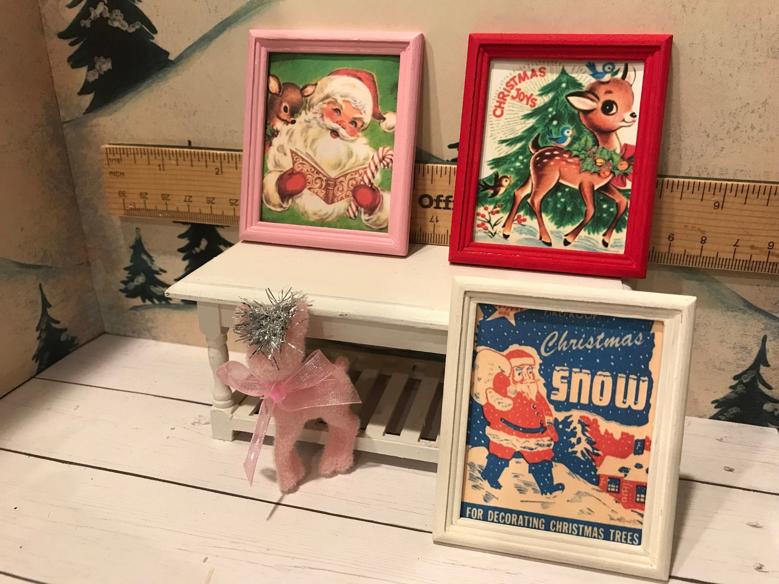 Miniature Christmas Wood Signs, Framed and Wood Art, 1:12