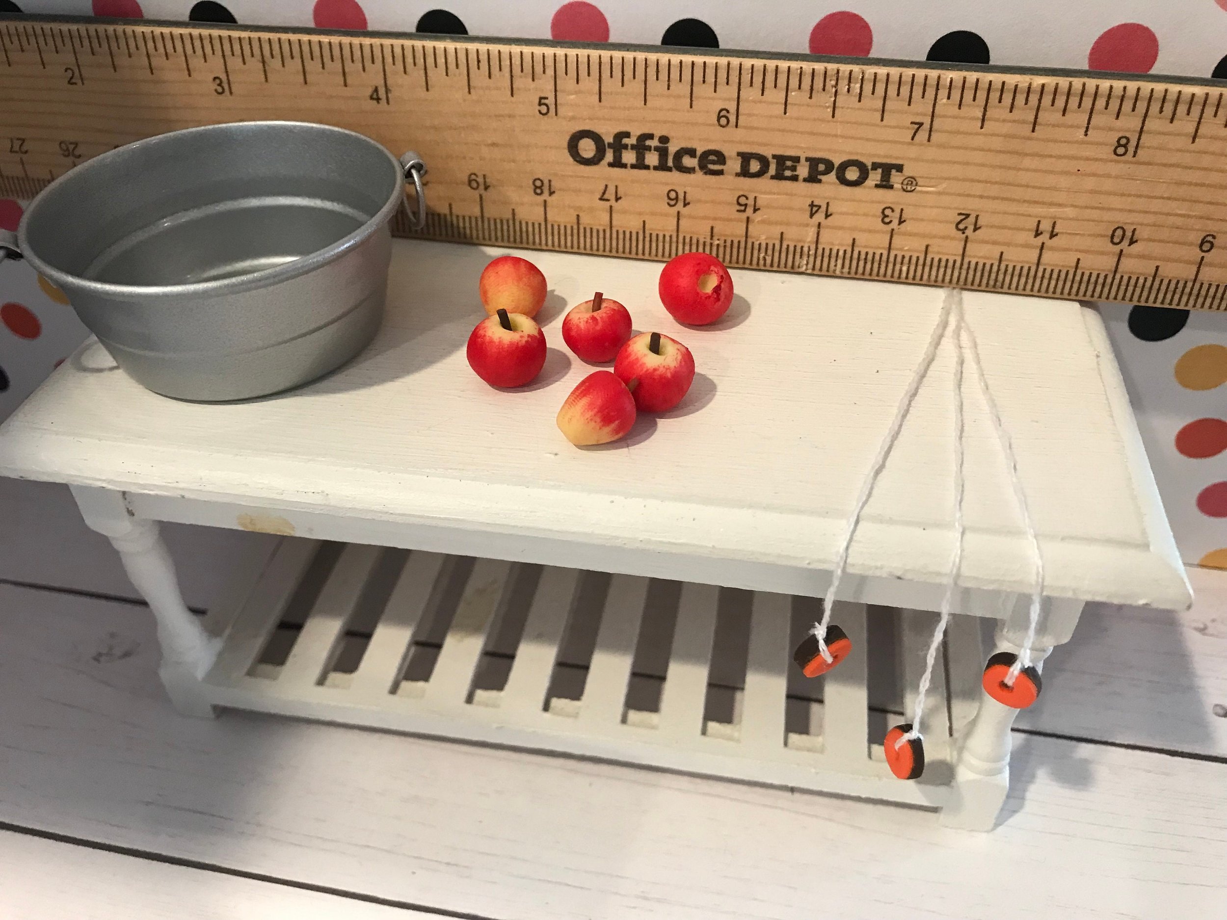 Miniature Bobbing for Apples Kit, Donuts on a String, 1:12