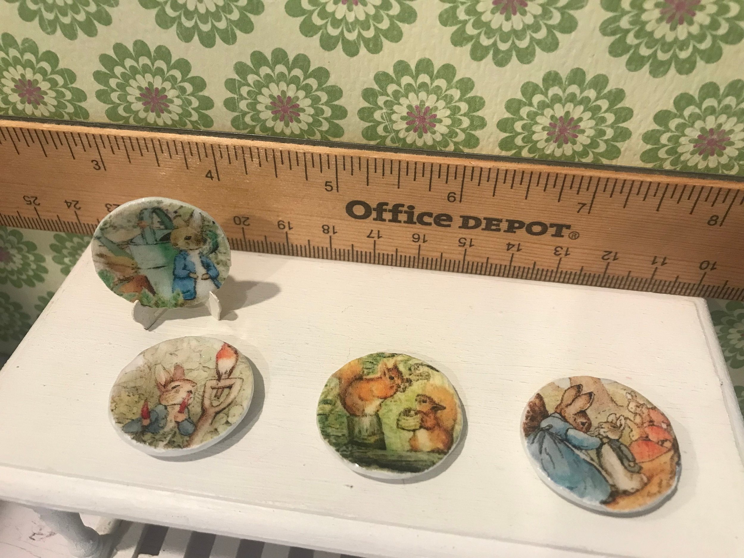 Miniature Peter Rabbit Plates, 1:12