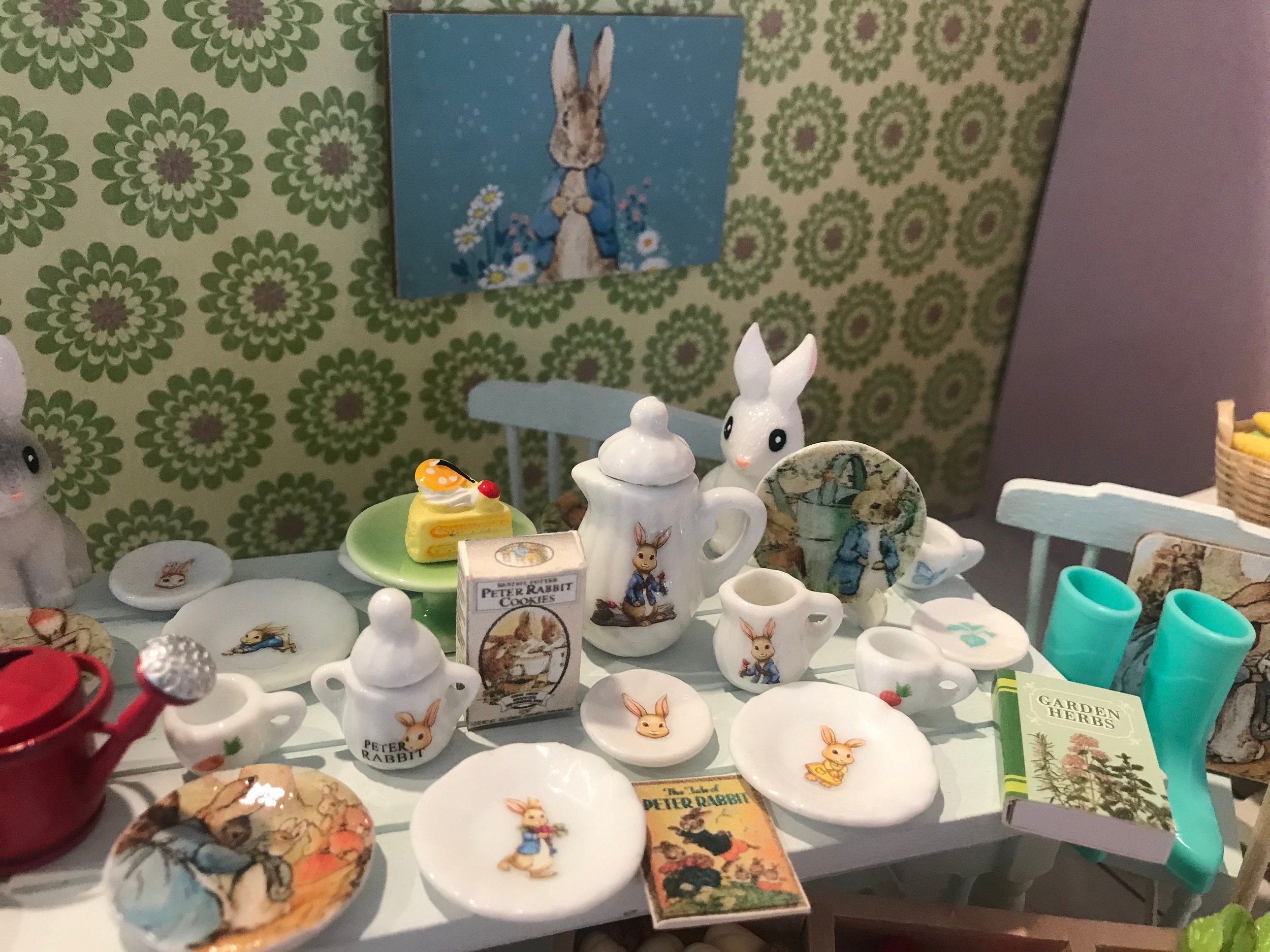 Miniature Peter Rabbit Dishes, Dollhouse Accessories, Vegetables, 1:12