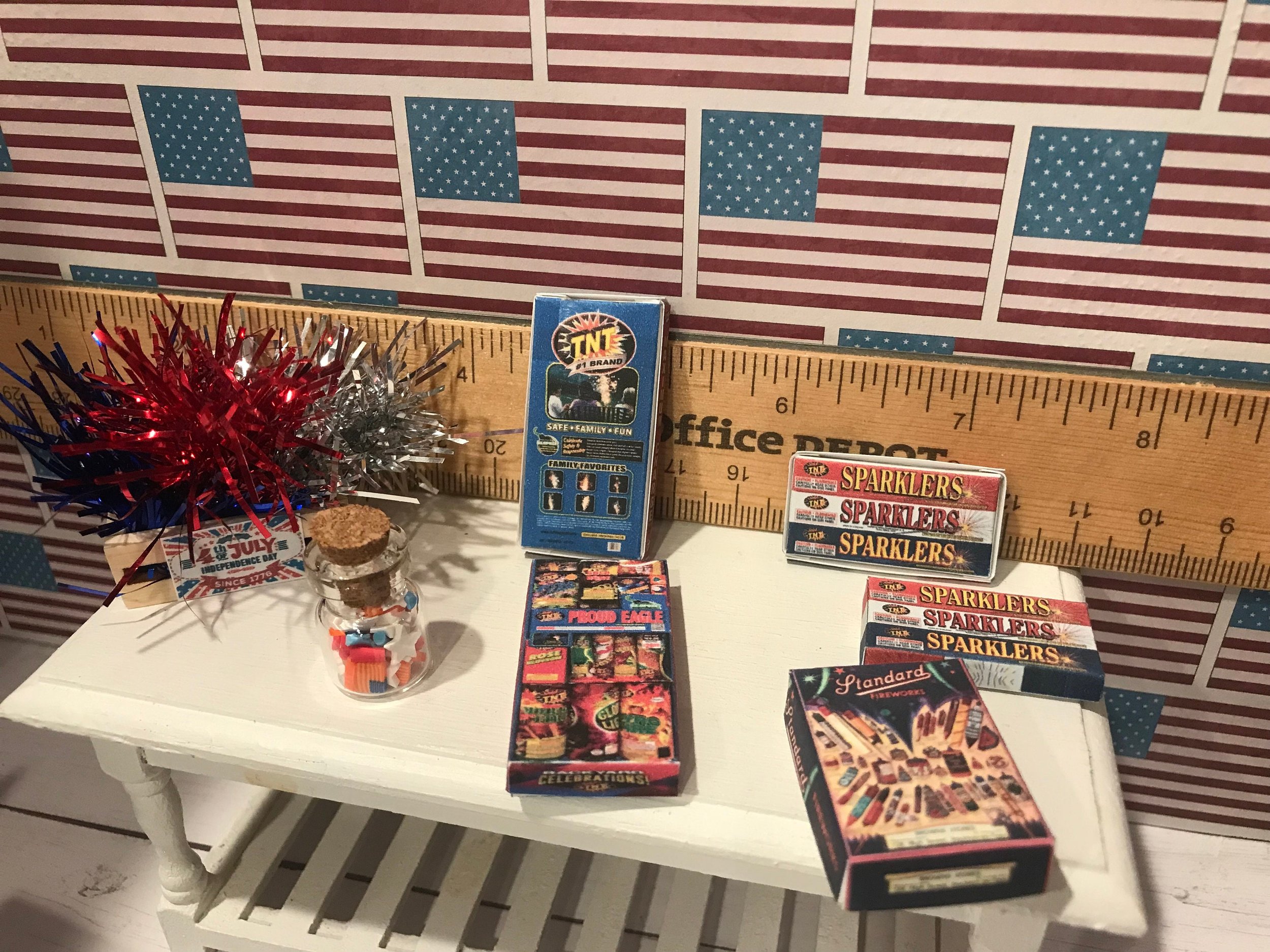 Miniature 4th of July Decorations, Fireworks Boxes, Accessories, 1:12