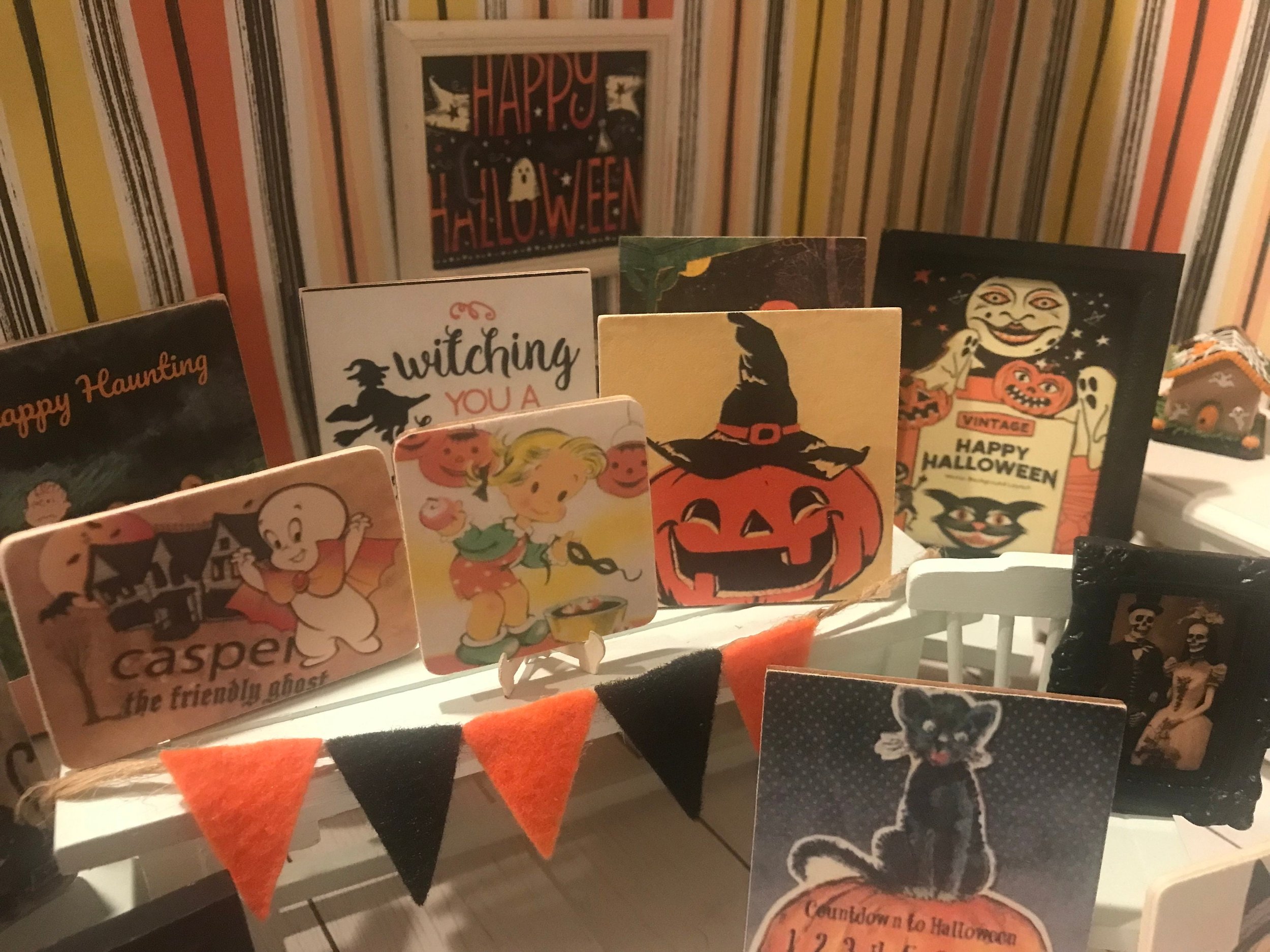 Miniature Halloween Art, Signs, Spooky Portraits, Dollhouse Halloween Decor, 1:12