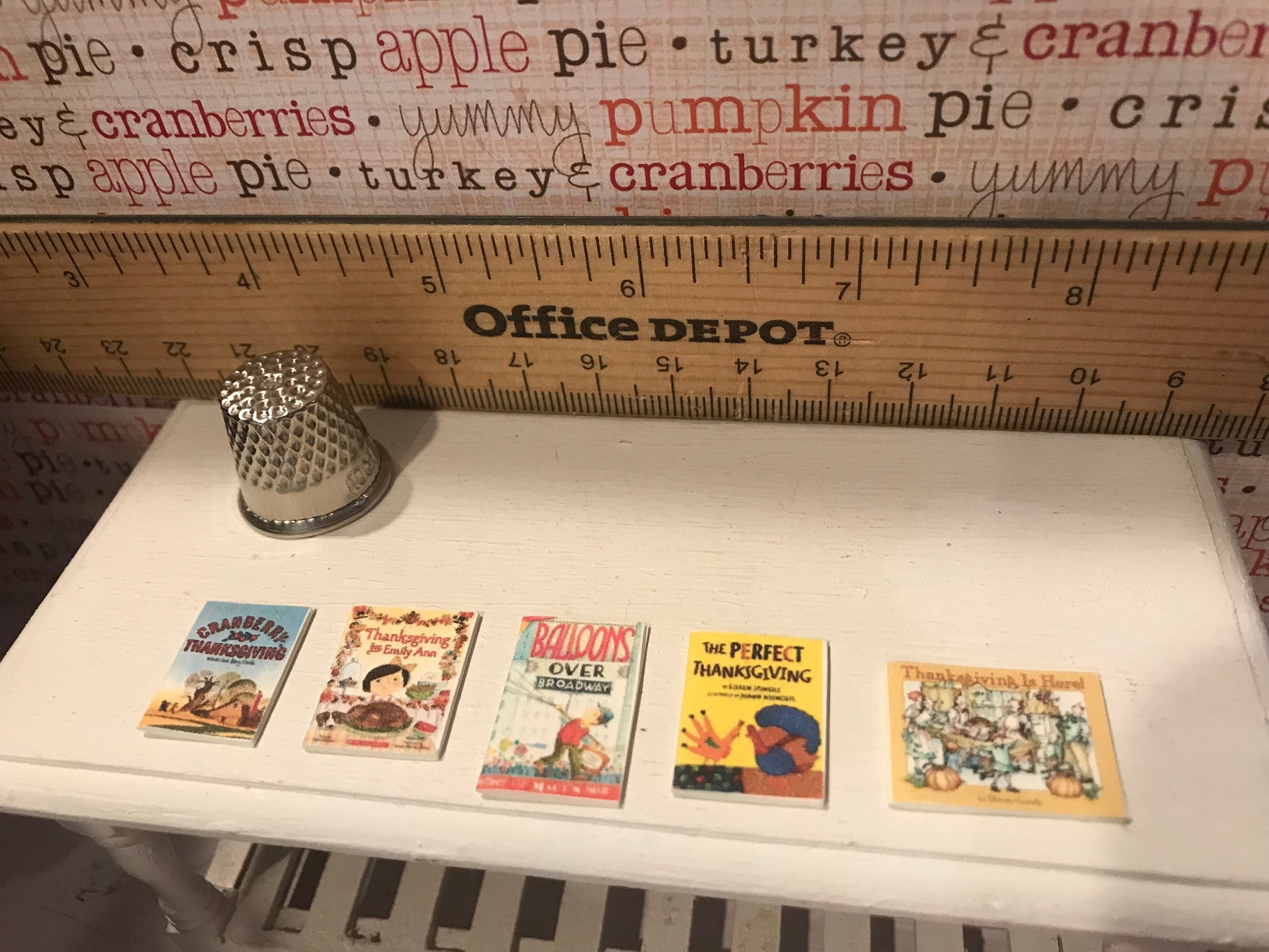 Miniature Thanksgiving Books, 1:12