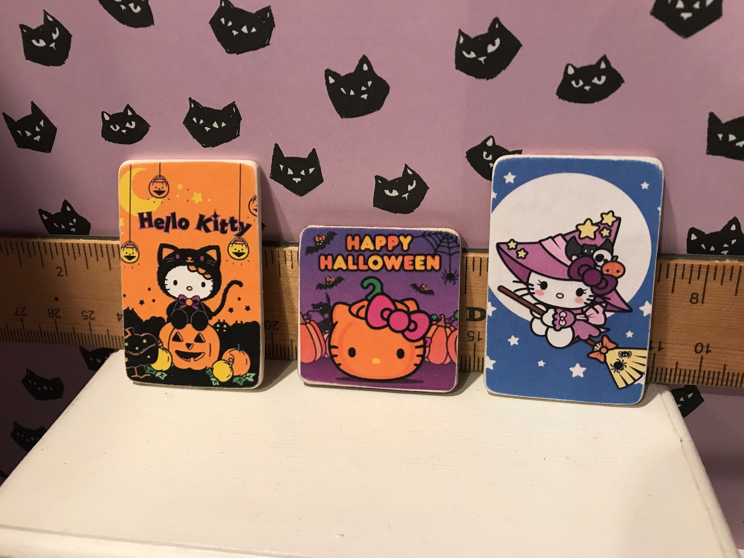 Miniature Hello Kitty Wood Signs, 1:12