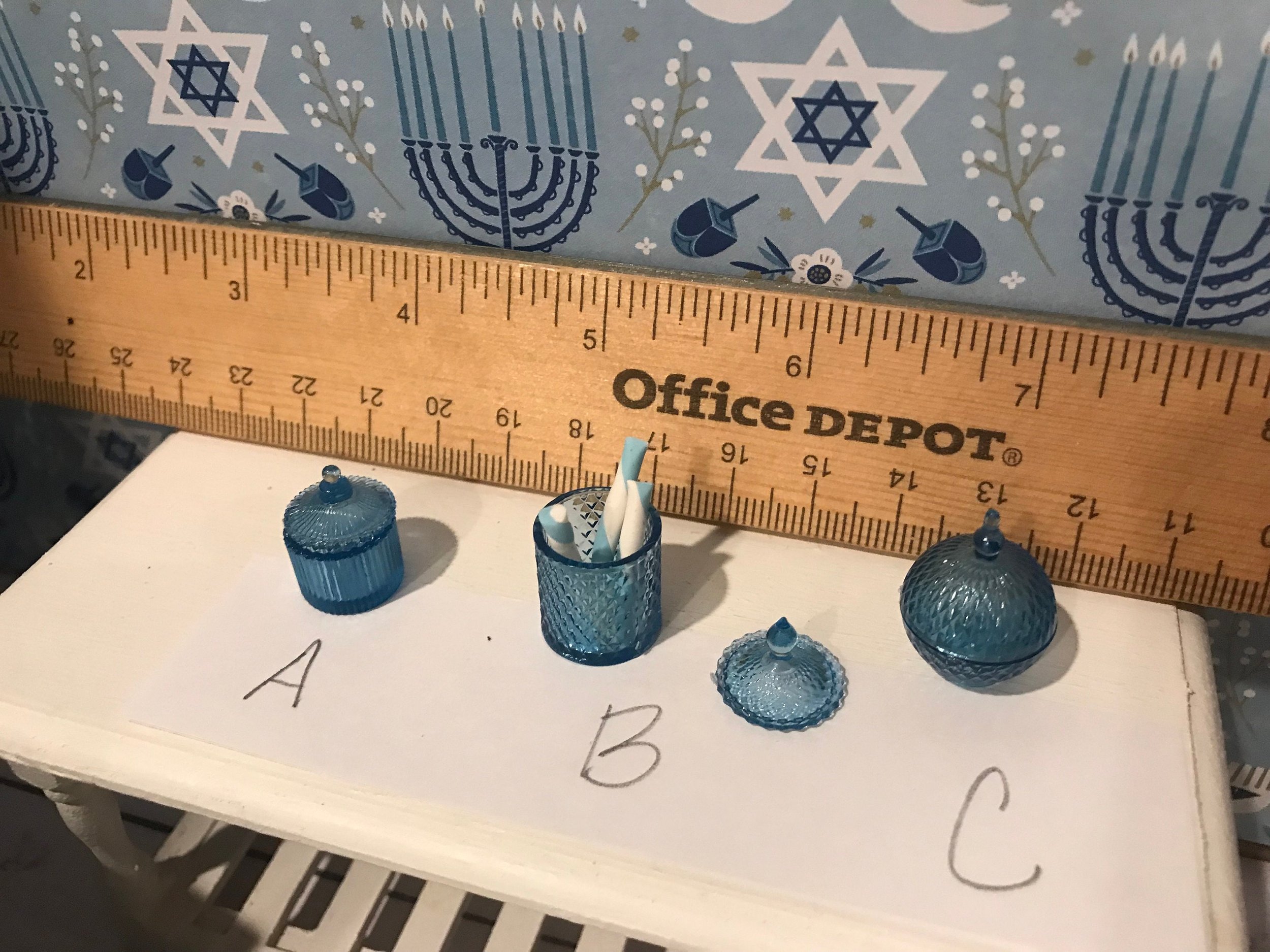 Miniature Blue Candy Dishes w/Candy, 1:12