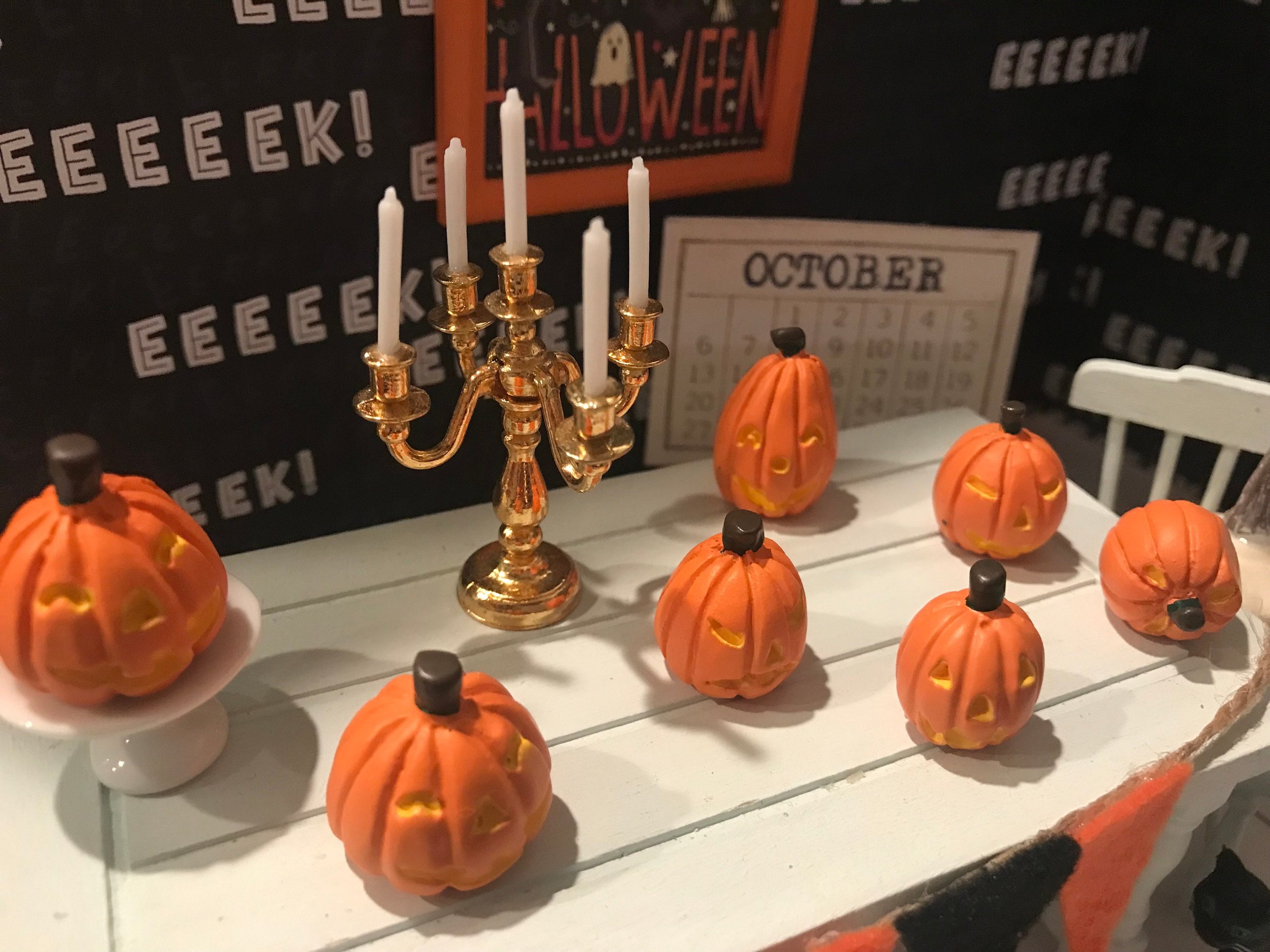 Miniature Carved Jack O' Lanterns, Dollhouse Pumpkin, Halloween Decorations, 1:12