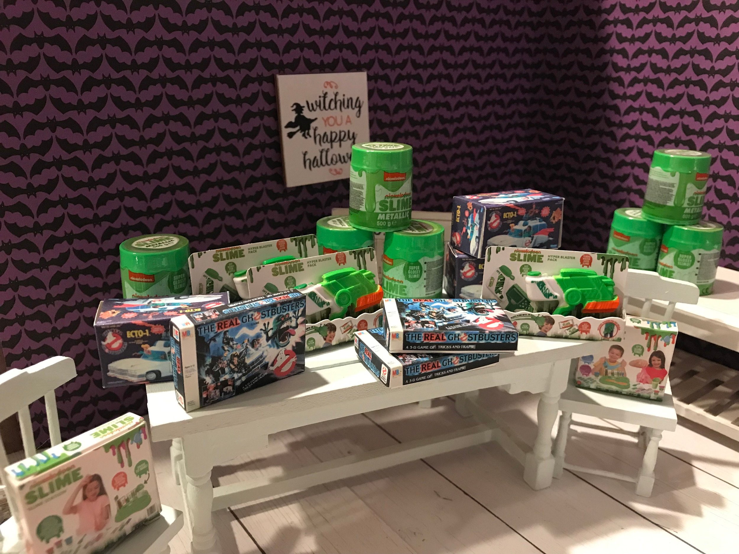 Miniature Halloween Ghostbuster Boxes, Dollhouse Slime Gun, Box & Barrel, 1:12