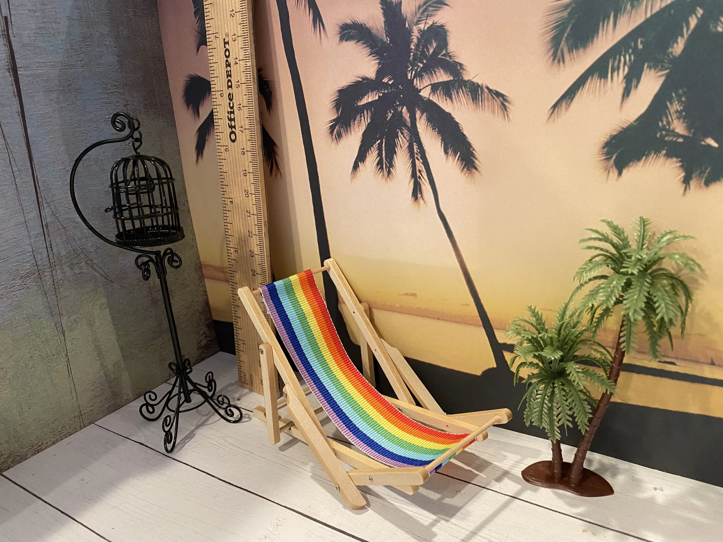 Miniature Bird Cage, Rainbow Striped Lounge Chair, Palm Trees, 1:12