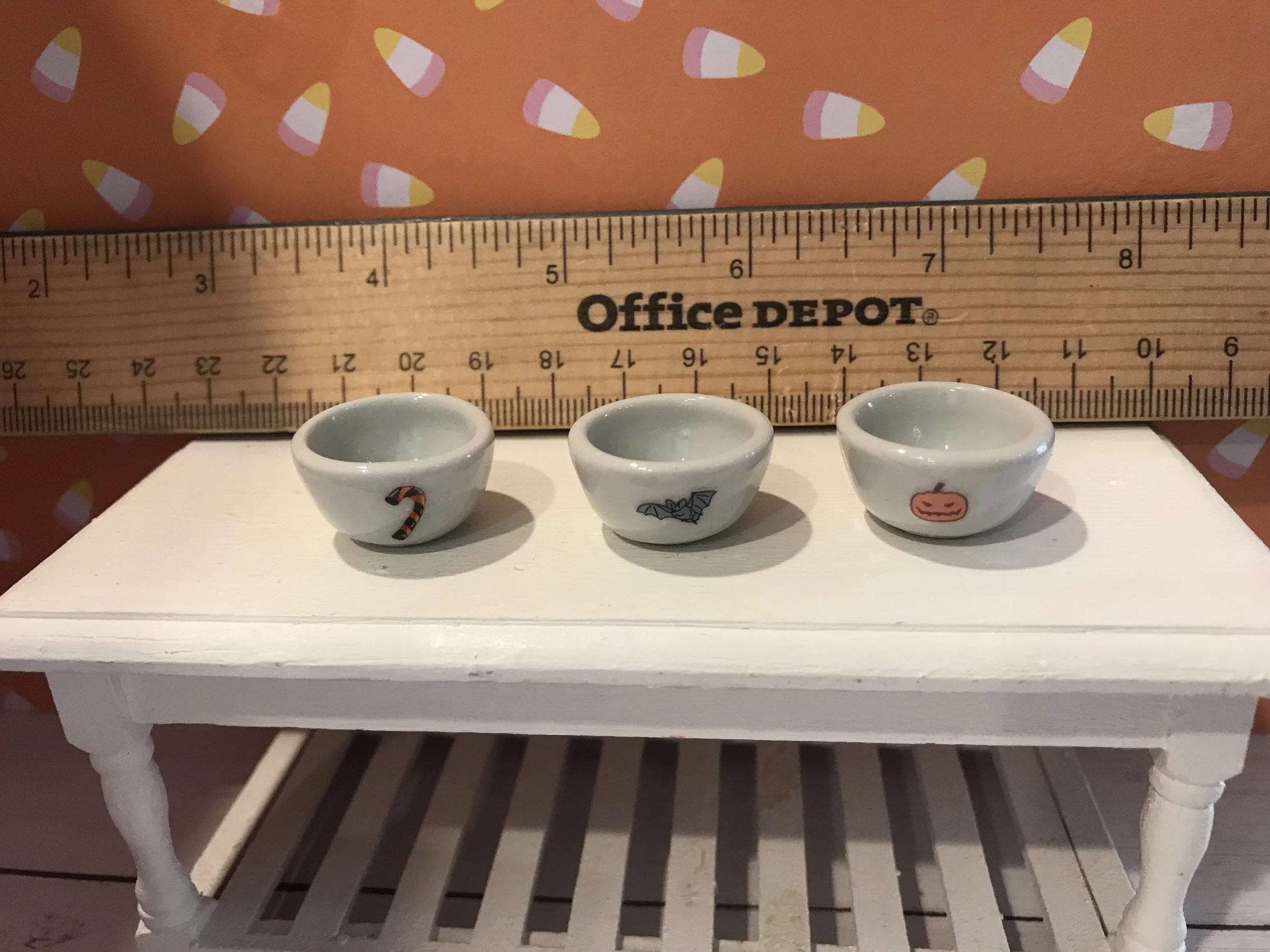 Miniature Halloween Batter Bowls, 1:12