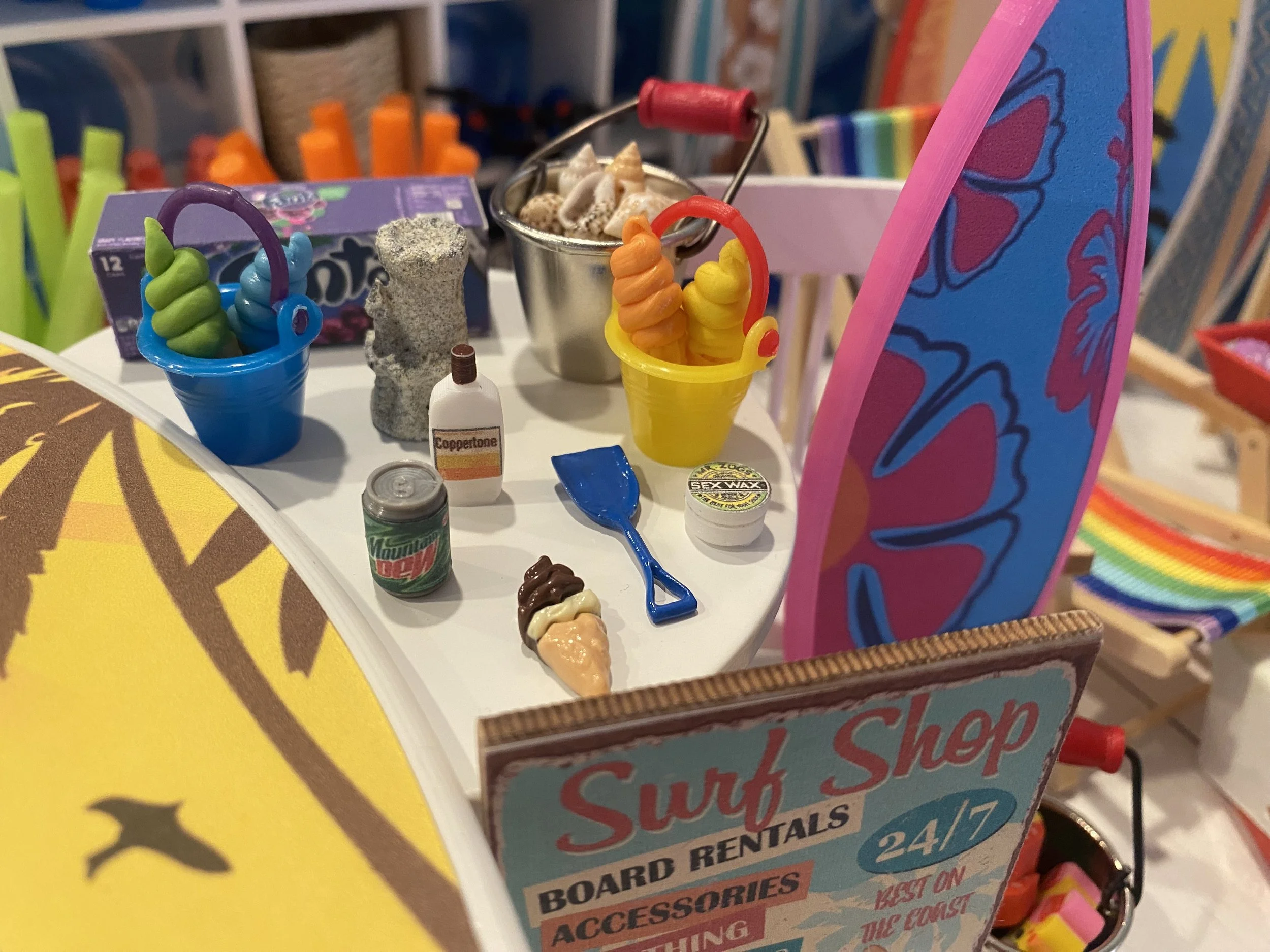 Miniature Surf Shack, Dollhouse Surfboards & Beach Accessories, 1:12