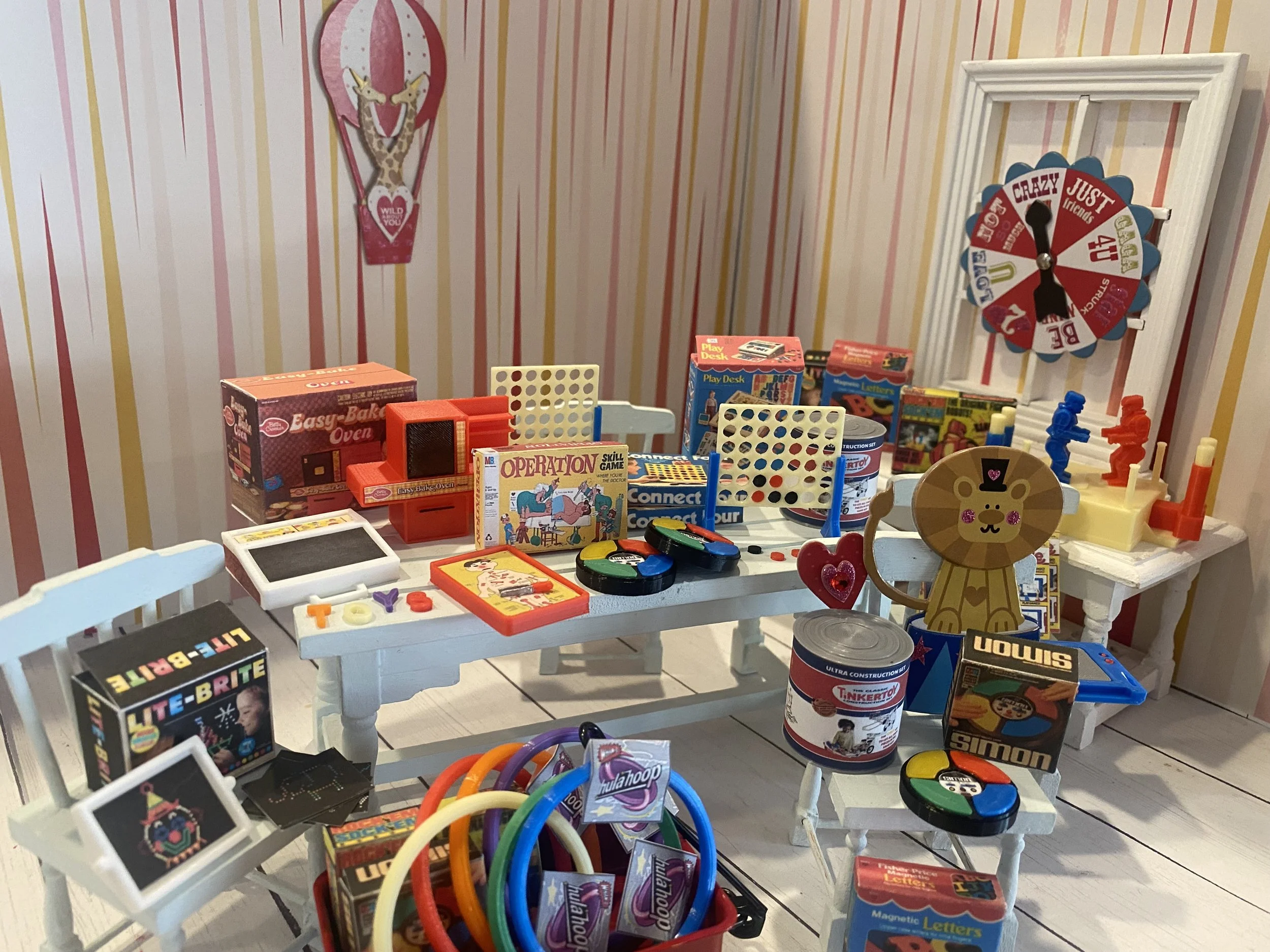 Retro and Vintage Miniature Toys, Throwback Nostalgic Dollhouse Toys, 1:12