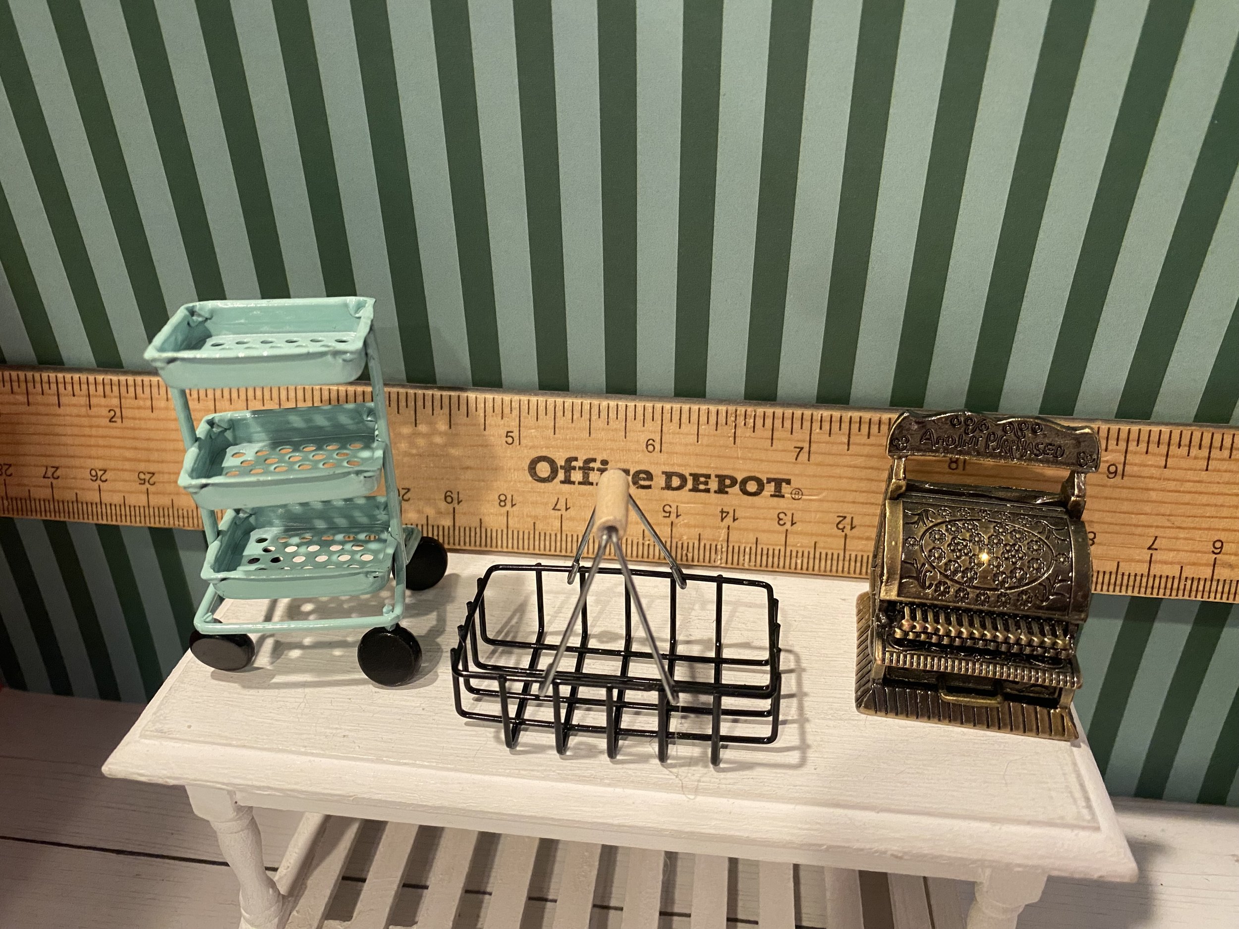 Miniature Green Cart, Shopping Basket, Cash Register, 1:12