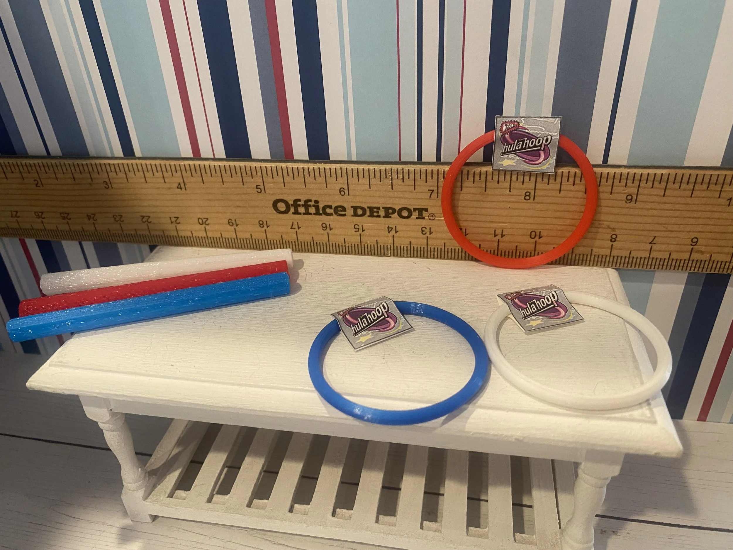 Miniature Red, White, Blue Noodles, Hula Hoops, 1:12