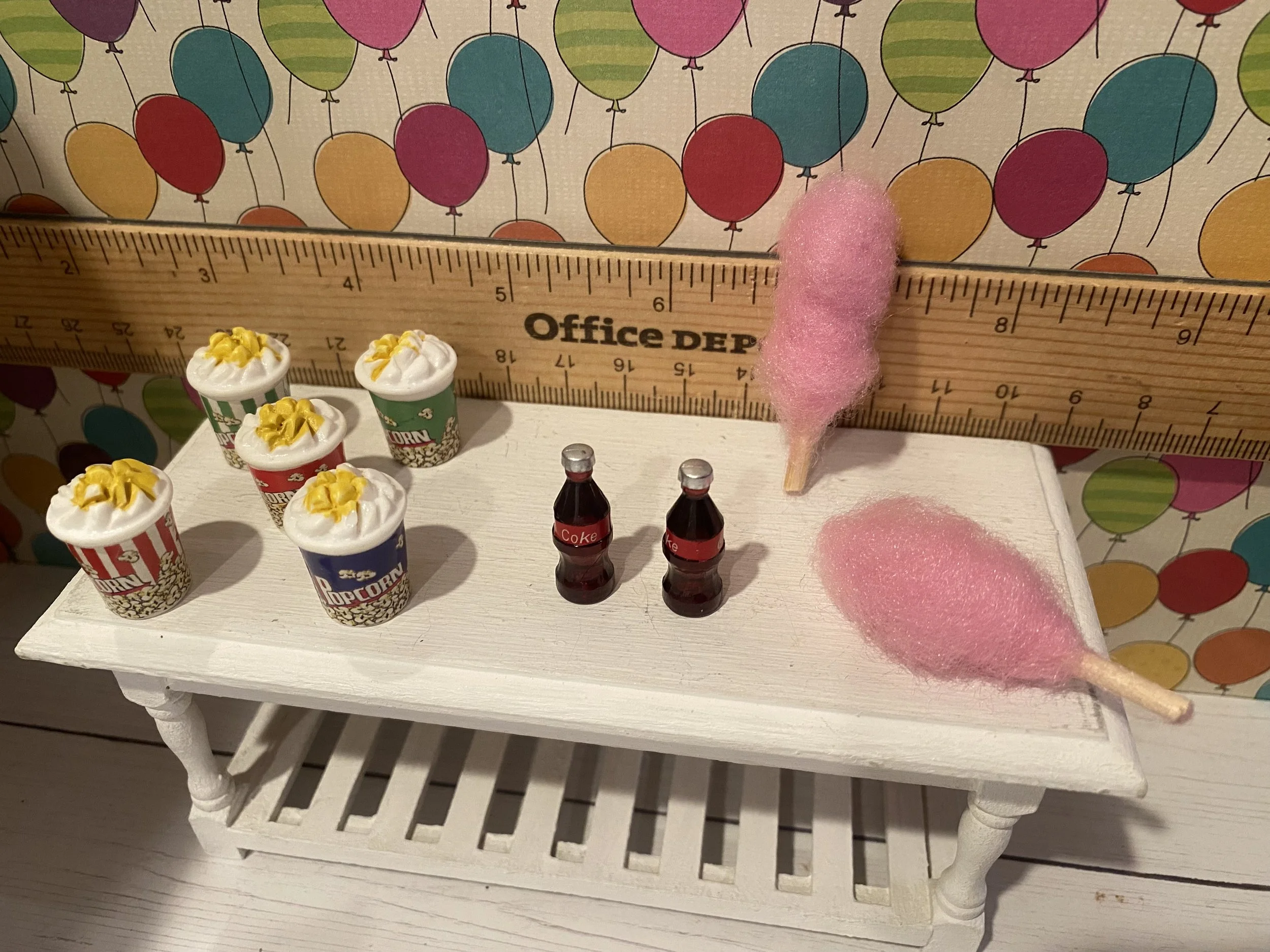 Miniature Popcorn, Cotton Candy on Stick and Soda Bottles, 1:12