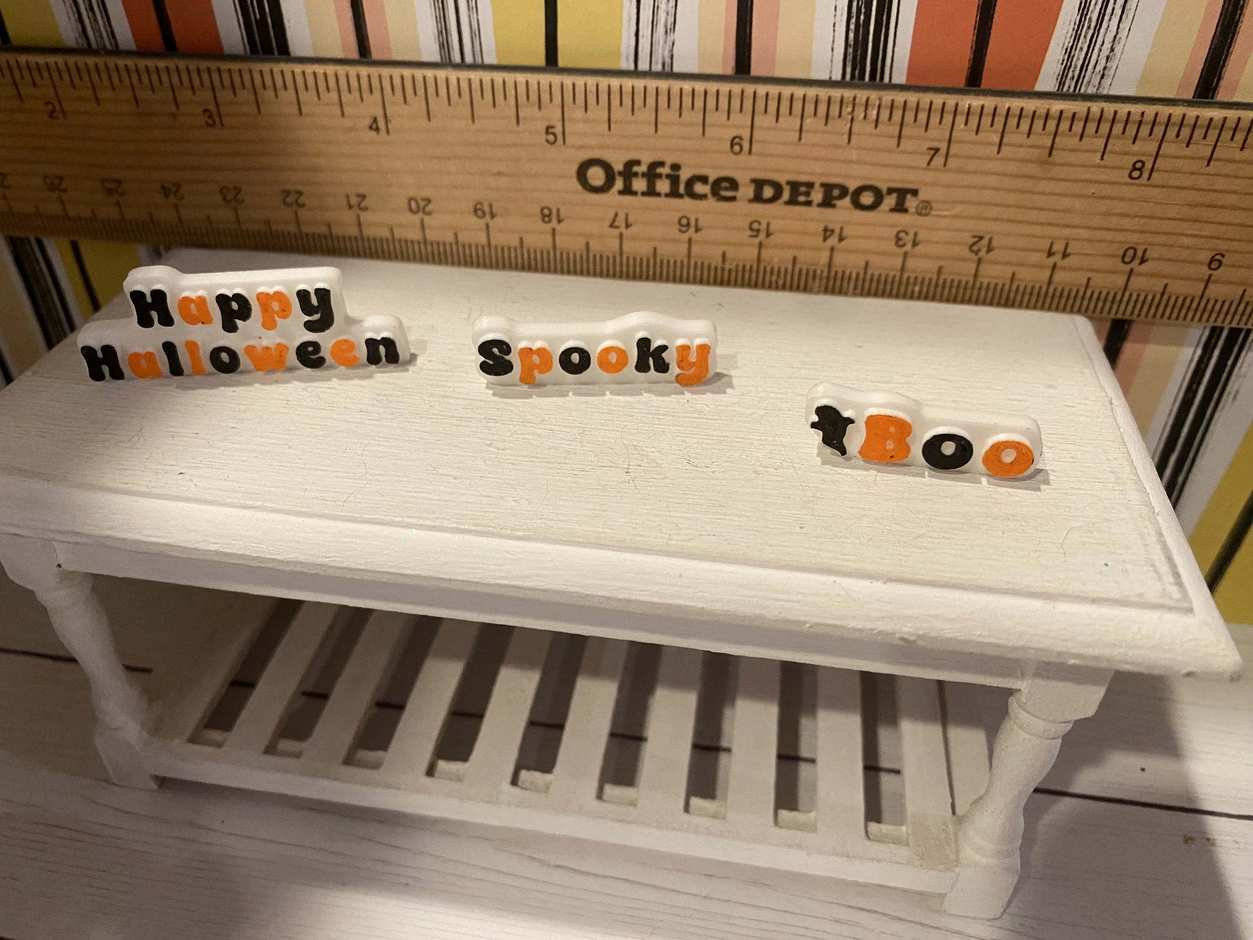 Miniature Halloween Word Art, 1:12