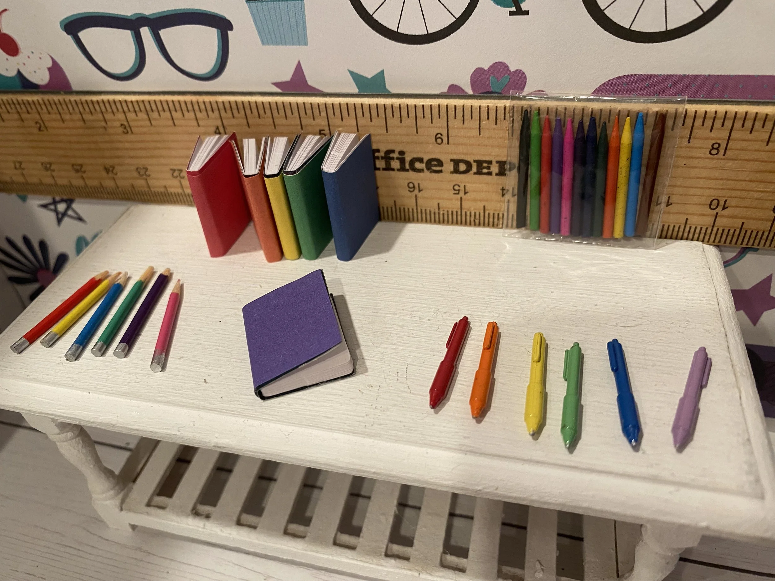Miniature Loose Rainbow Colored Pens, Pencils, Crayons, Books, 1:12