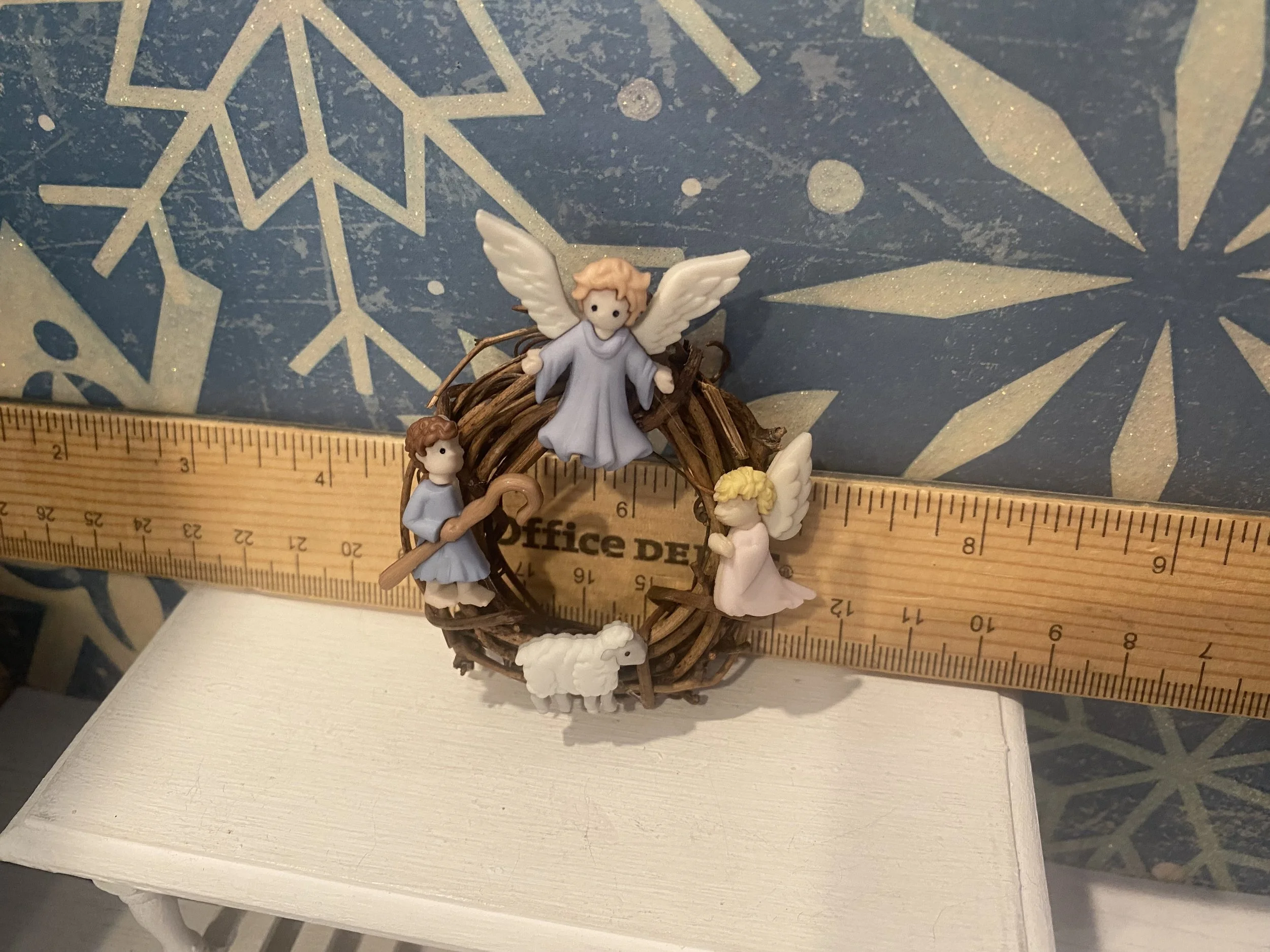 Miniature Religious Wreath, 1:12