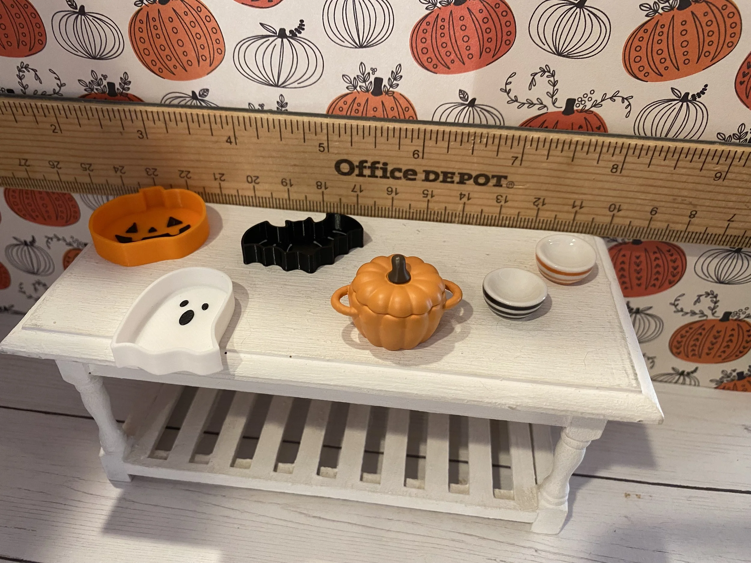 Miniature Halloween Ghost, Pumpkin, Bat Tray, Pumpkin Turreen, Black and Orange Striped Bowls, 1:12