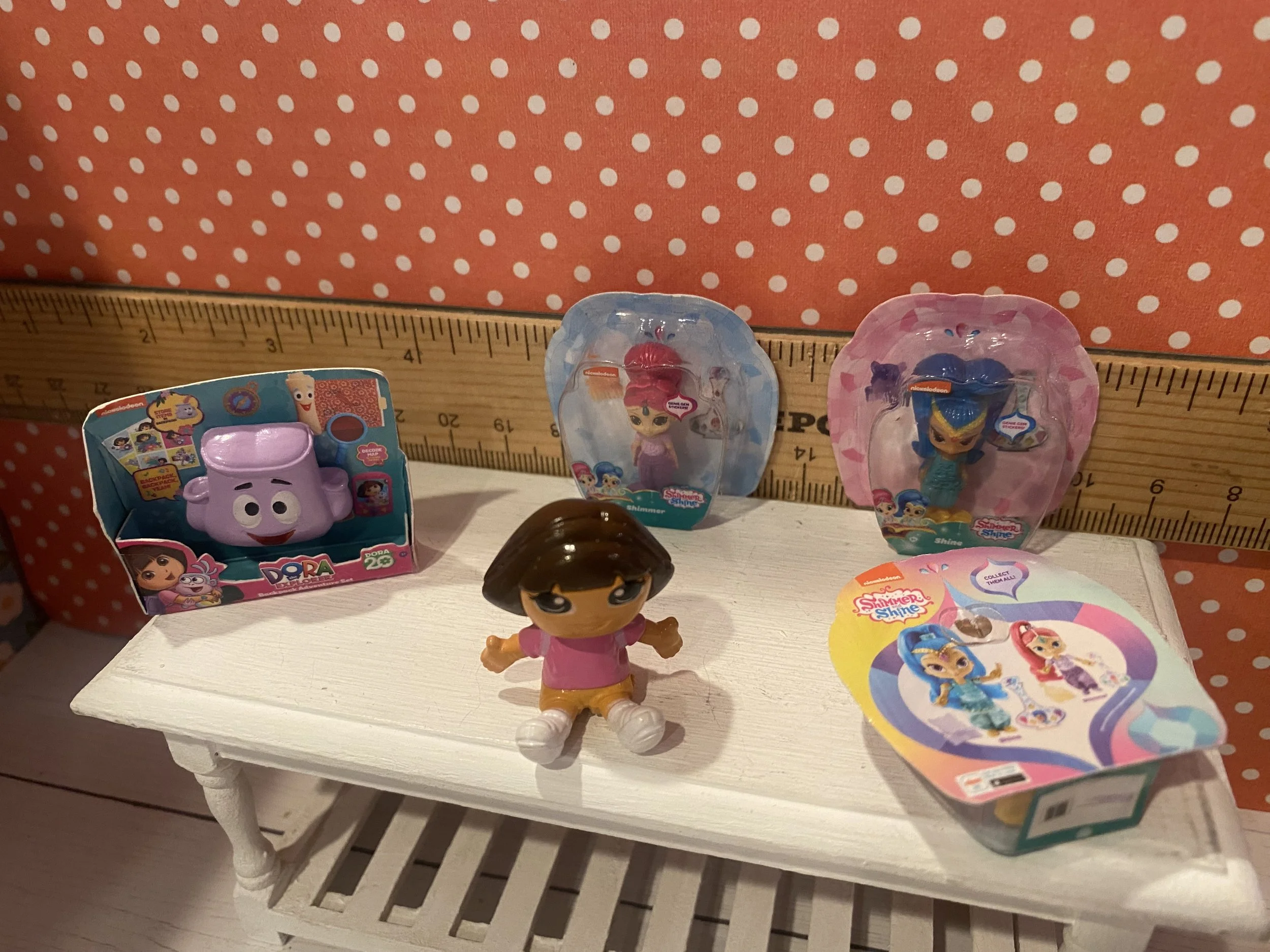 Miniature Dora Doll, Backpack, Red and Blue Haired Genie, 1:12