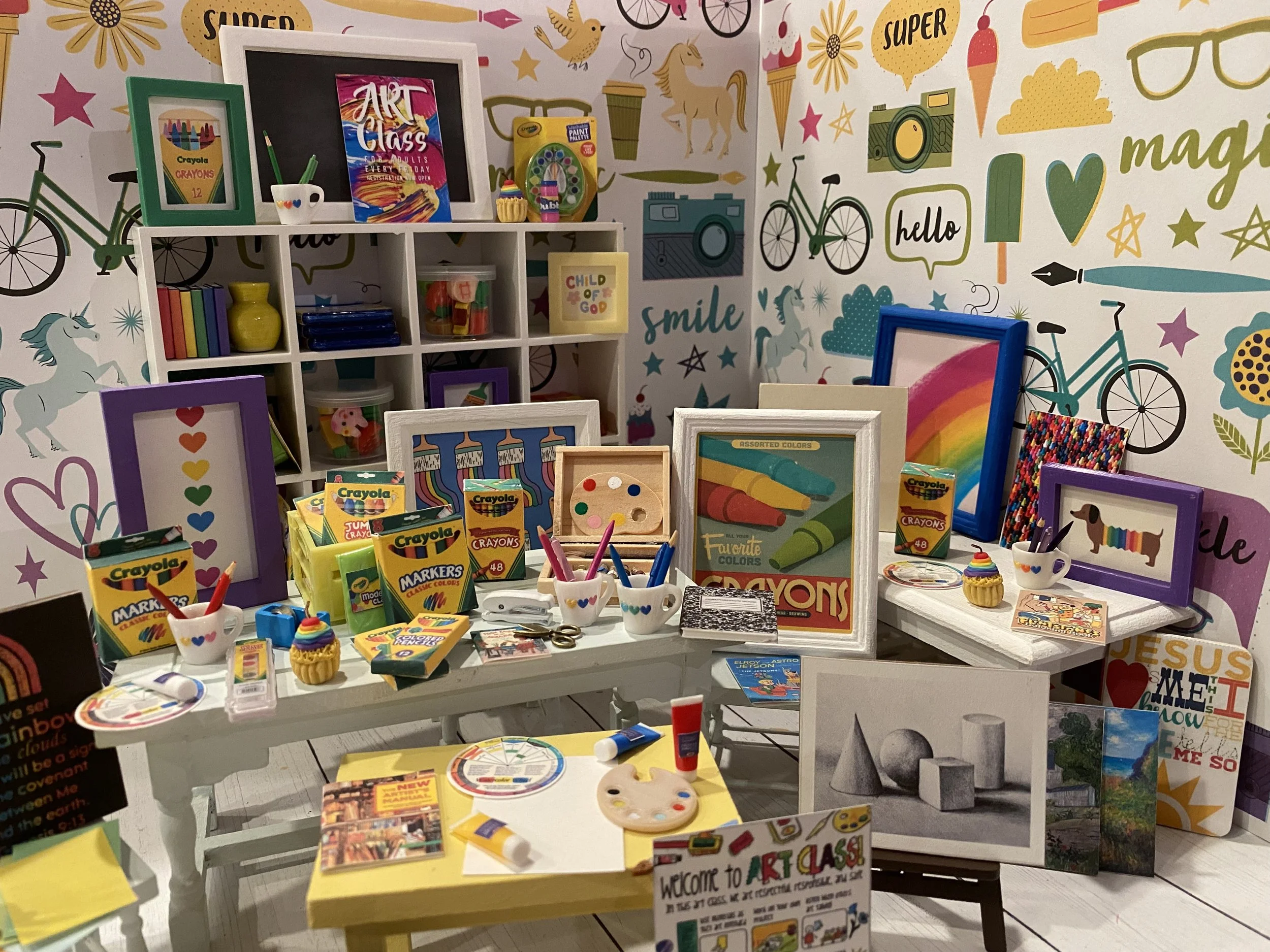 Miniature Art Supplies, Crayons, Markers, Art Box & Art Table