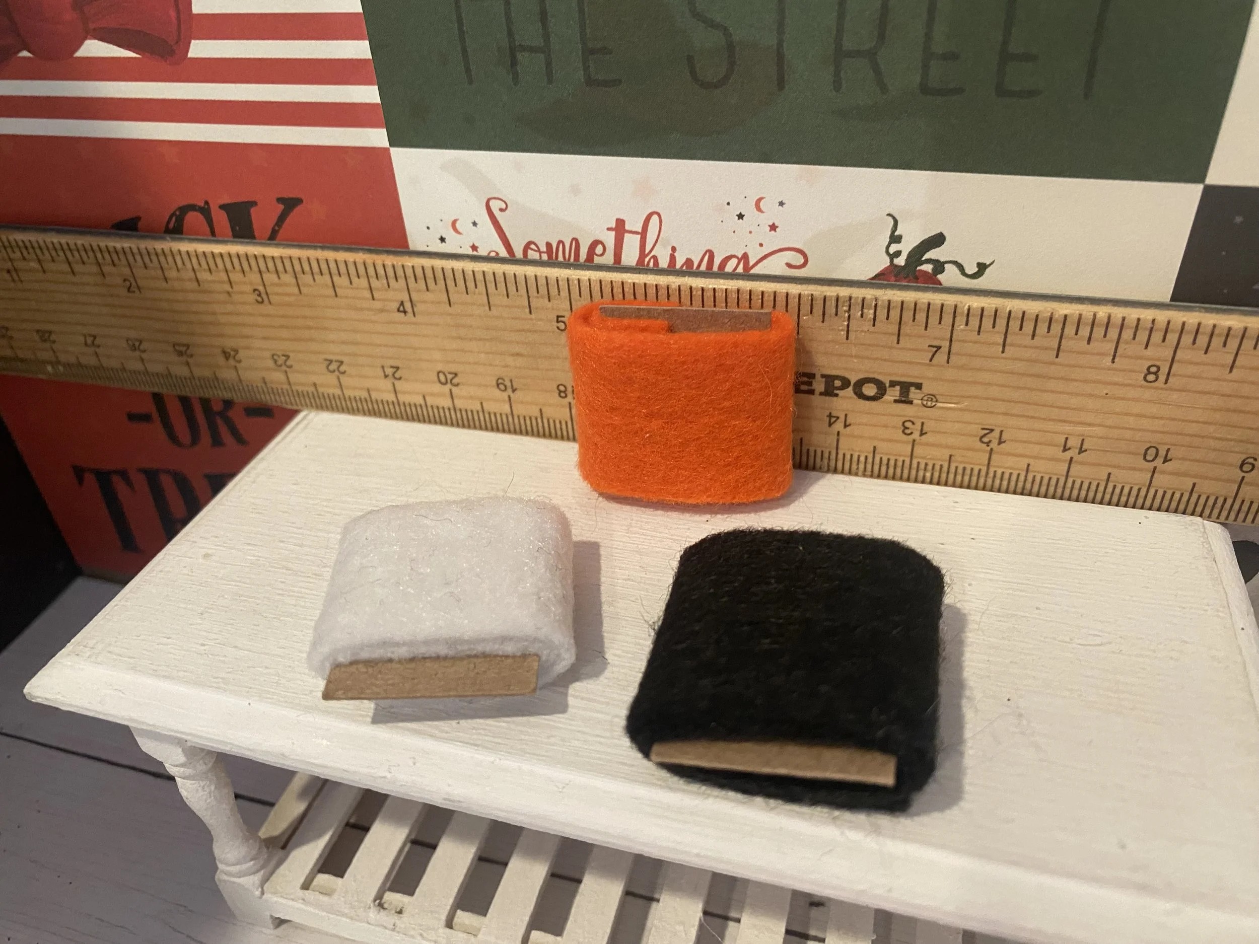 Orange, Black, White, Fabric, 1:12