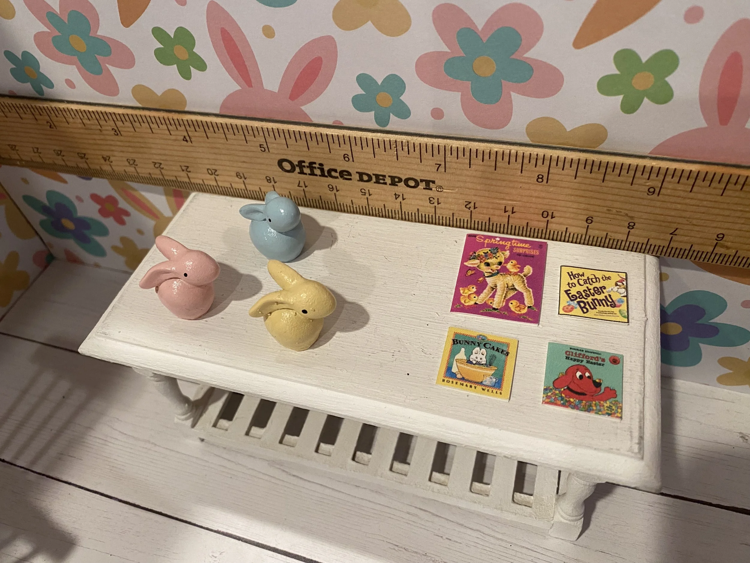 Miniature Wood Bunny, Pink, Blue, Yellow, Easter Books, 1:12