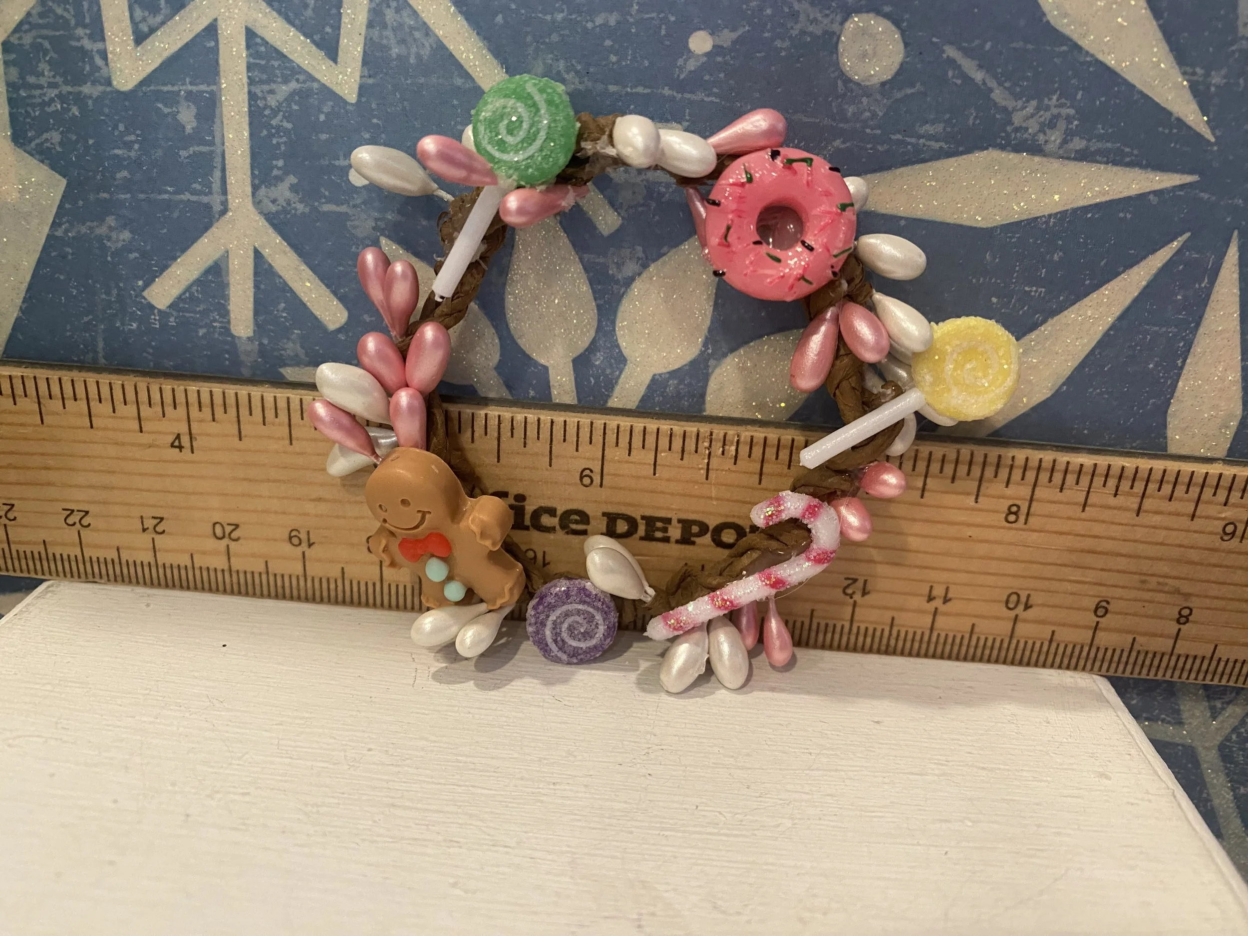 Miniature Candy Land Wreath, 1:12