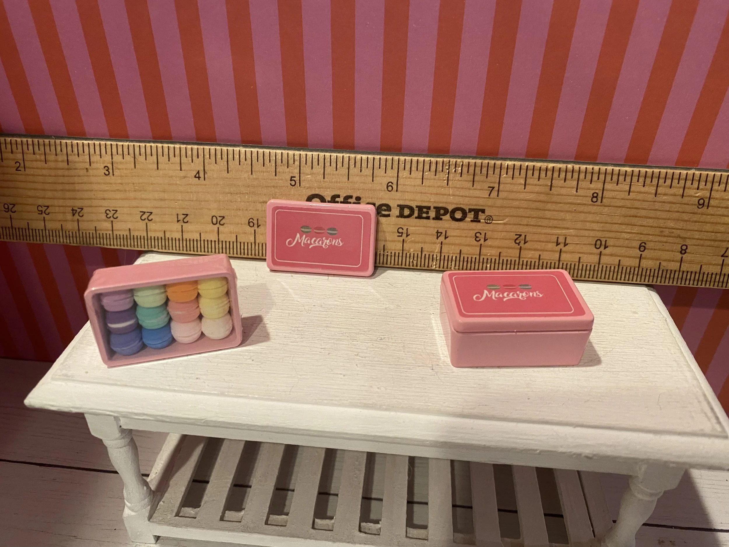 Miniature Boxes of Macaroons, Rainbow Selection, 1:12