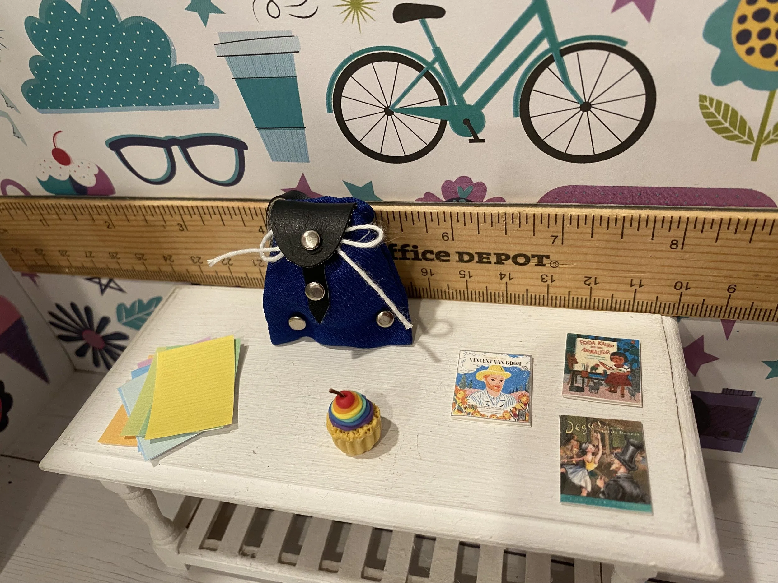 Miniature Rainbow Colored Lined Paper, Blue Knapsack, Rainbow Jumbo Cupcake, 1:12