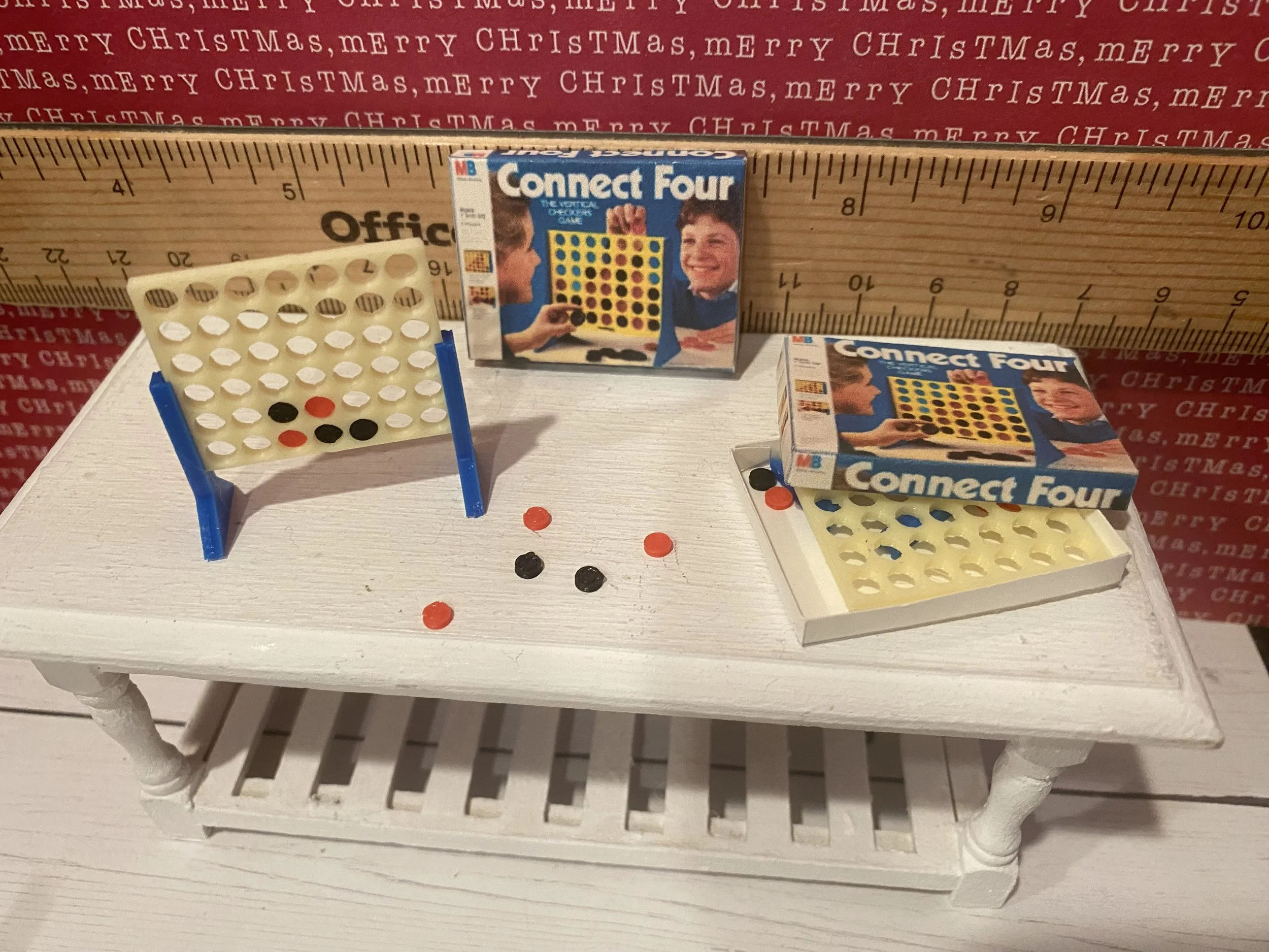 Miniature Connect Four in Box, 1:12